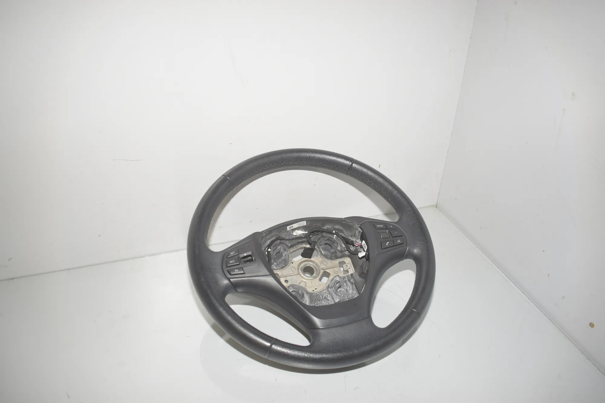 Steering Wheel – OEM 6255818 · BMW 3 Touring (F31) 320 i 2012 – 3