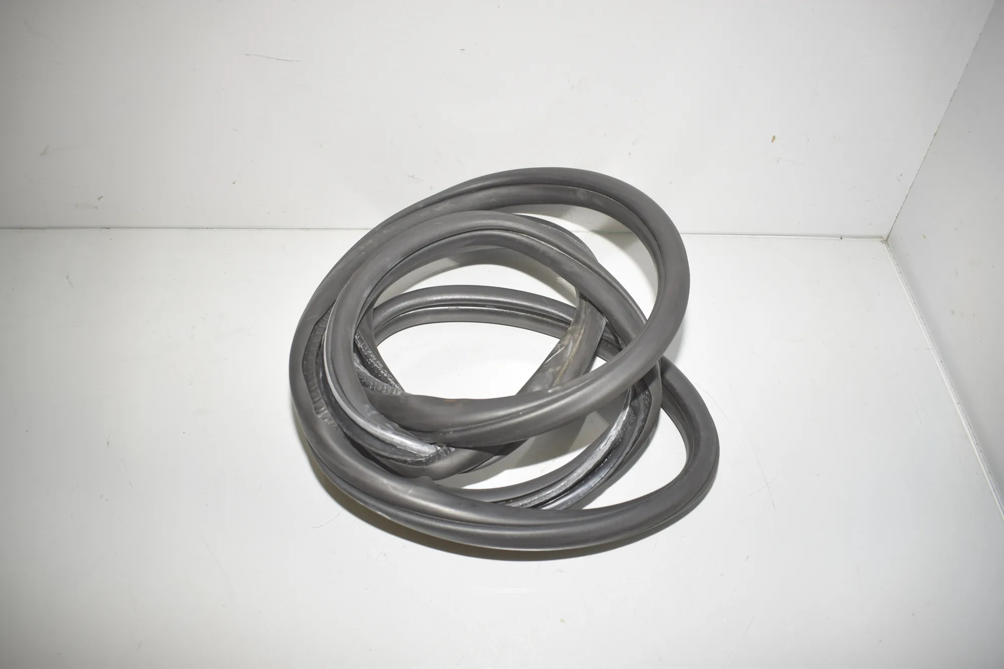 Rear Right Door Seal Rubber – OEM 7377416 · BMW 3 Touring (F31) 320 i 2012 – 3