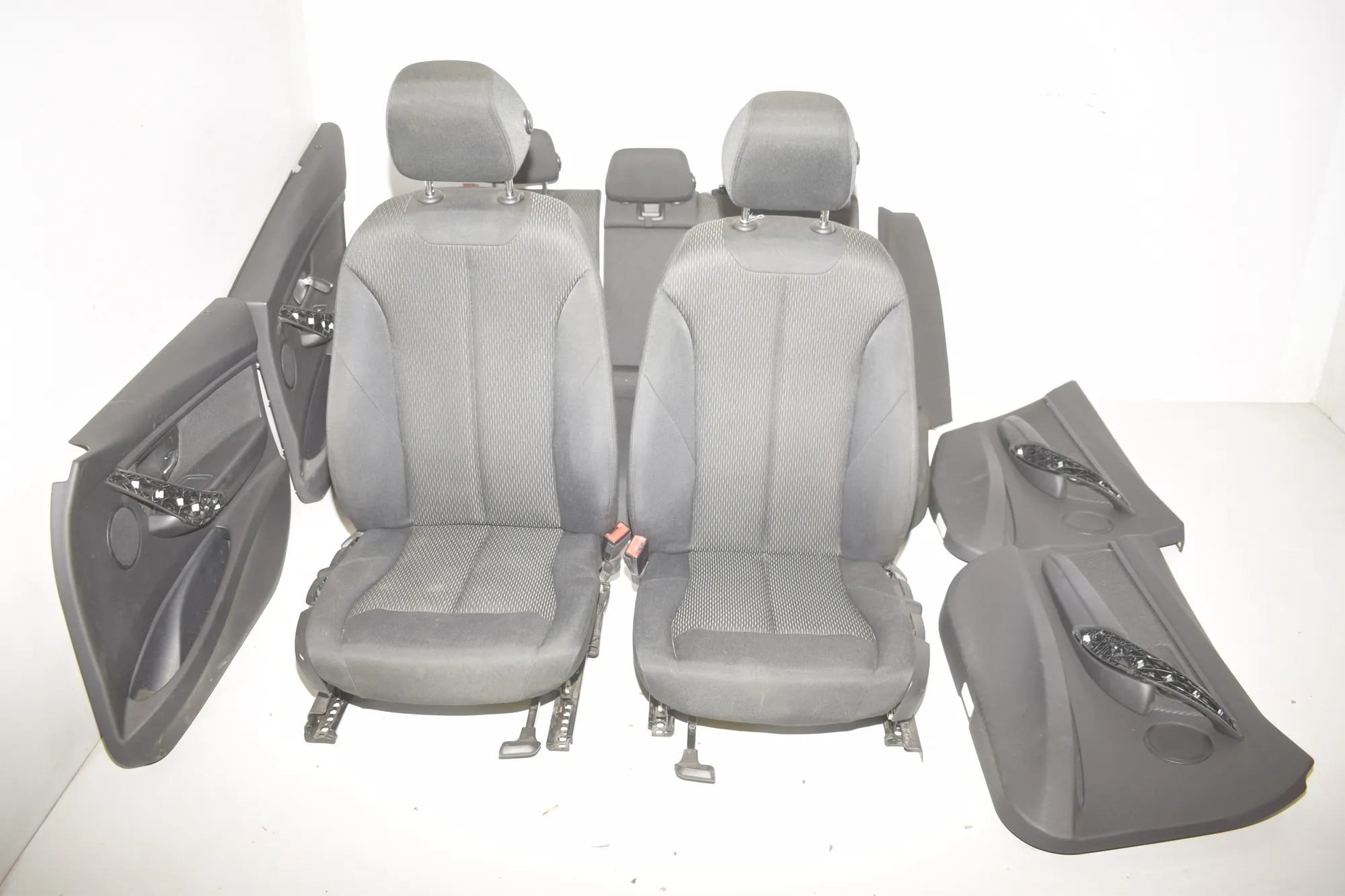 Seat set – OEM 678 · BMW 3 Touring (F31) 320 i 2012 – 2
