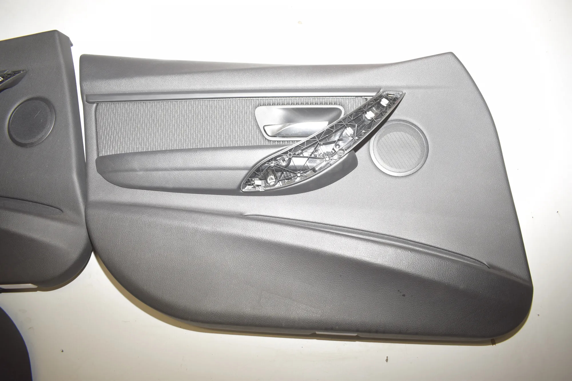 Seat set – OEM 678 · BMW 3 Touring (F31) 320 i 2012 – 11