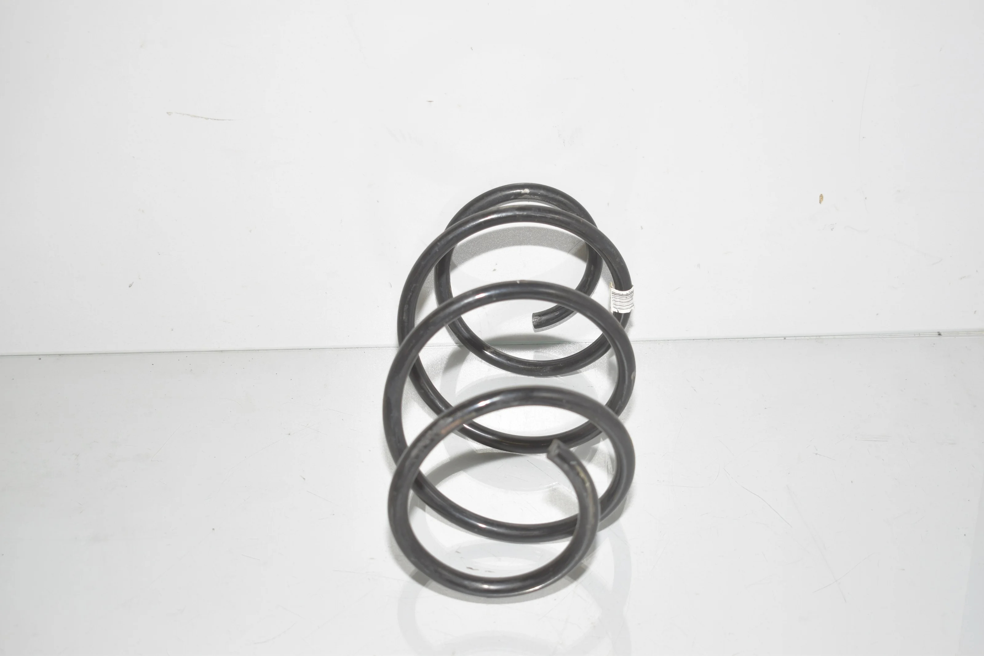 Front Left Coil Spring – OEM 6851715 · BMW 3 Touring (F31) 320 i 2012