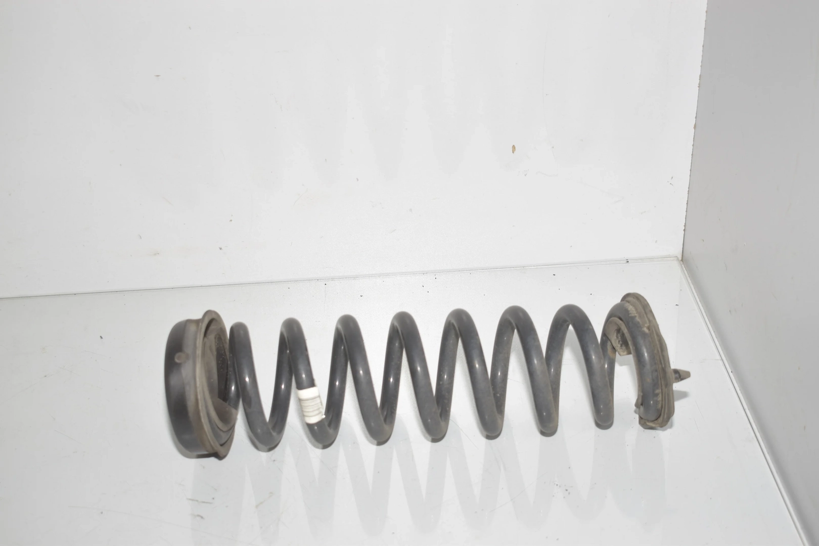 Rear Left Coil Spring – OEM 6851727 · BMW 3 Touring (F31) 320 i 2012 – 2