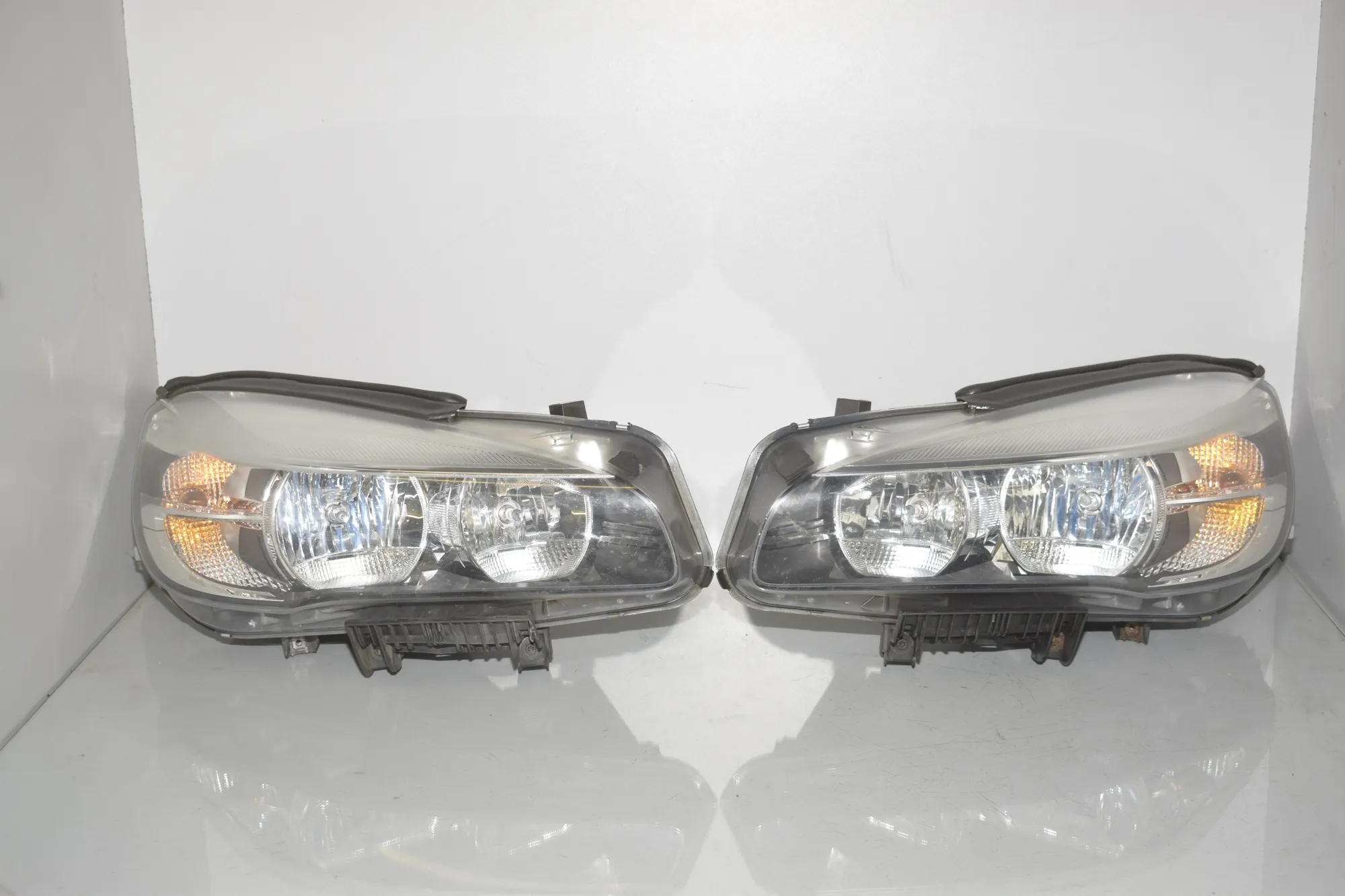 Front Headlight Set Kit – OEM 7422574 · BMW 2 Active Tourer (F45) 216 d 2014