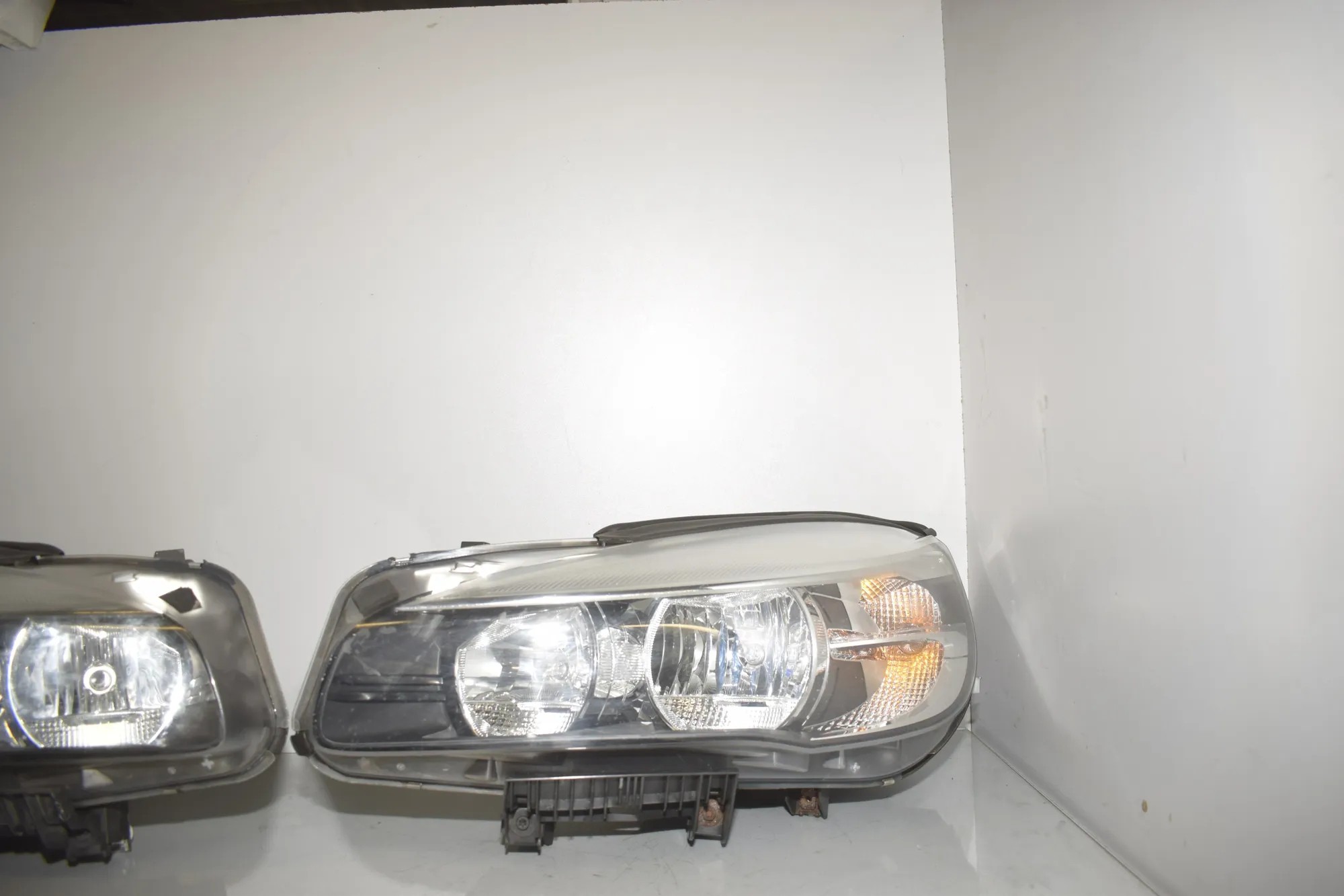 Front Headlight Set Kit – OEM 7422574 · BMW 2 Active Tourer (F45) 216 d 2014 – 6