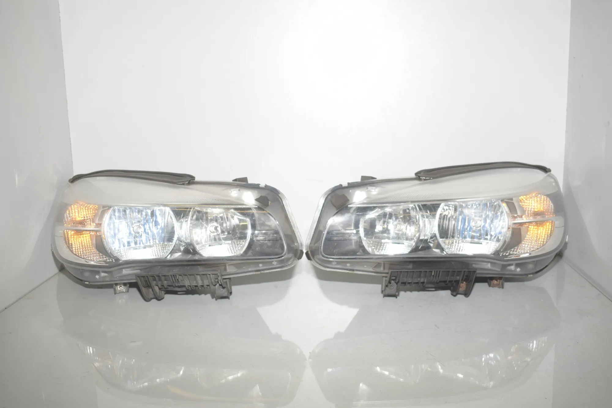 Front Headlight Set Kit – OEM 7422574 · BMW 2 Active Tourer (F45) 216 d 2014 – 2