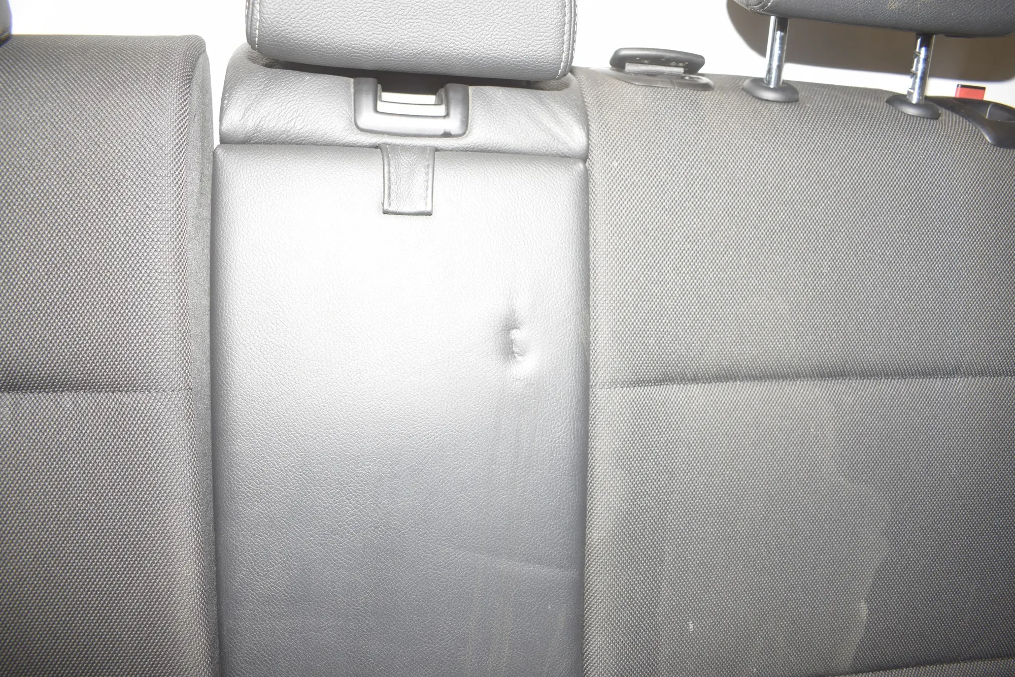 Seat set · BMW X3 (F25) xDrive 20 d 2011 – 7