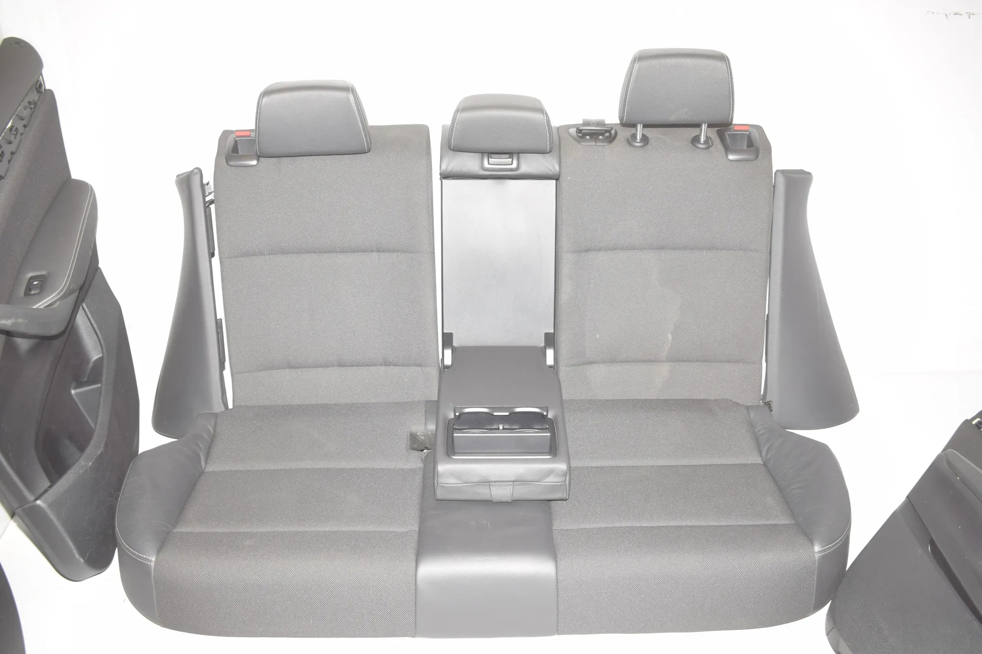 Seat set · BMW X3 (F25) xDrive 20 d 2011 – 5