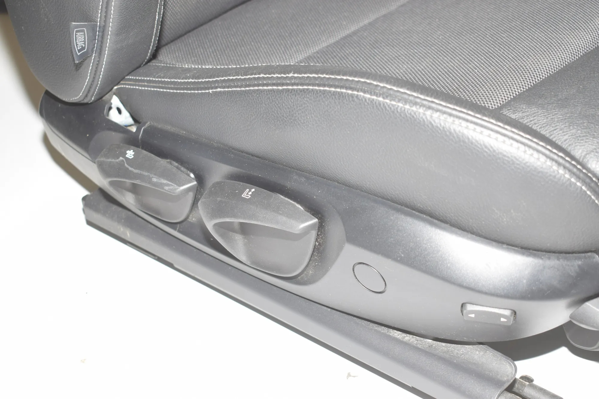 Seat set · BMW X3 (F25) xDrive 20 d 2011 – 19
