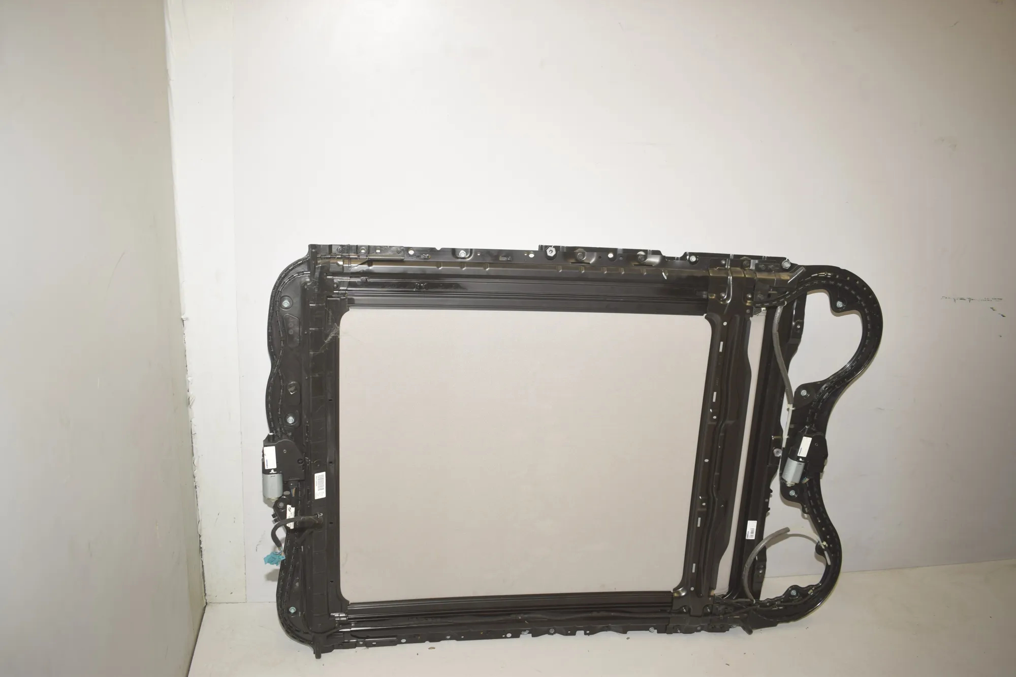 Sunroof – OEM 7365119 · BMW 3 Gran Turismo (F34) 320 d xDrive 2013 – 6