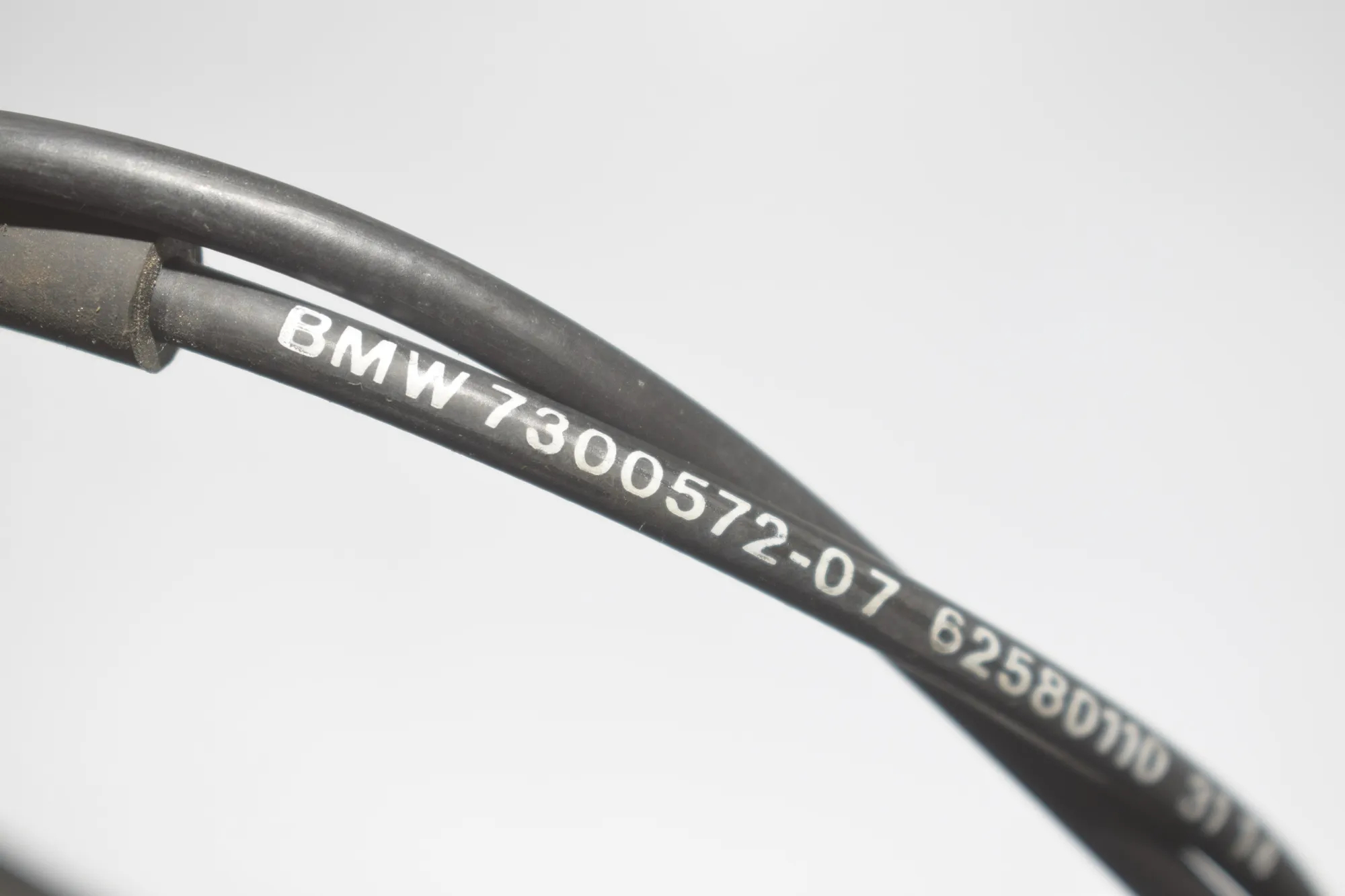 Bonnet Lock Cable – OEM 7300572 · BMW 2 Active Tourer (F45) 216 d 2014 – 4