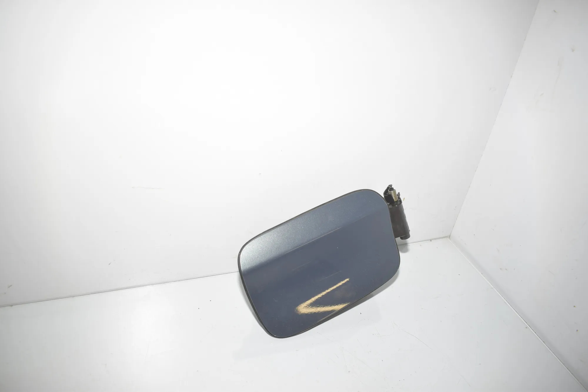 Fuel Tank Flap Cap – OEM 7302255 · BMW 2 Active Tourer (F45) 216 d 2014 – 2