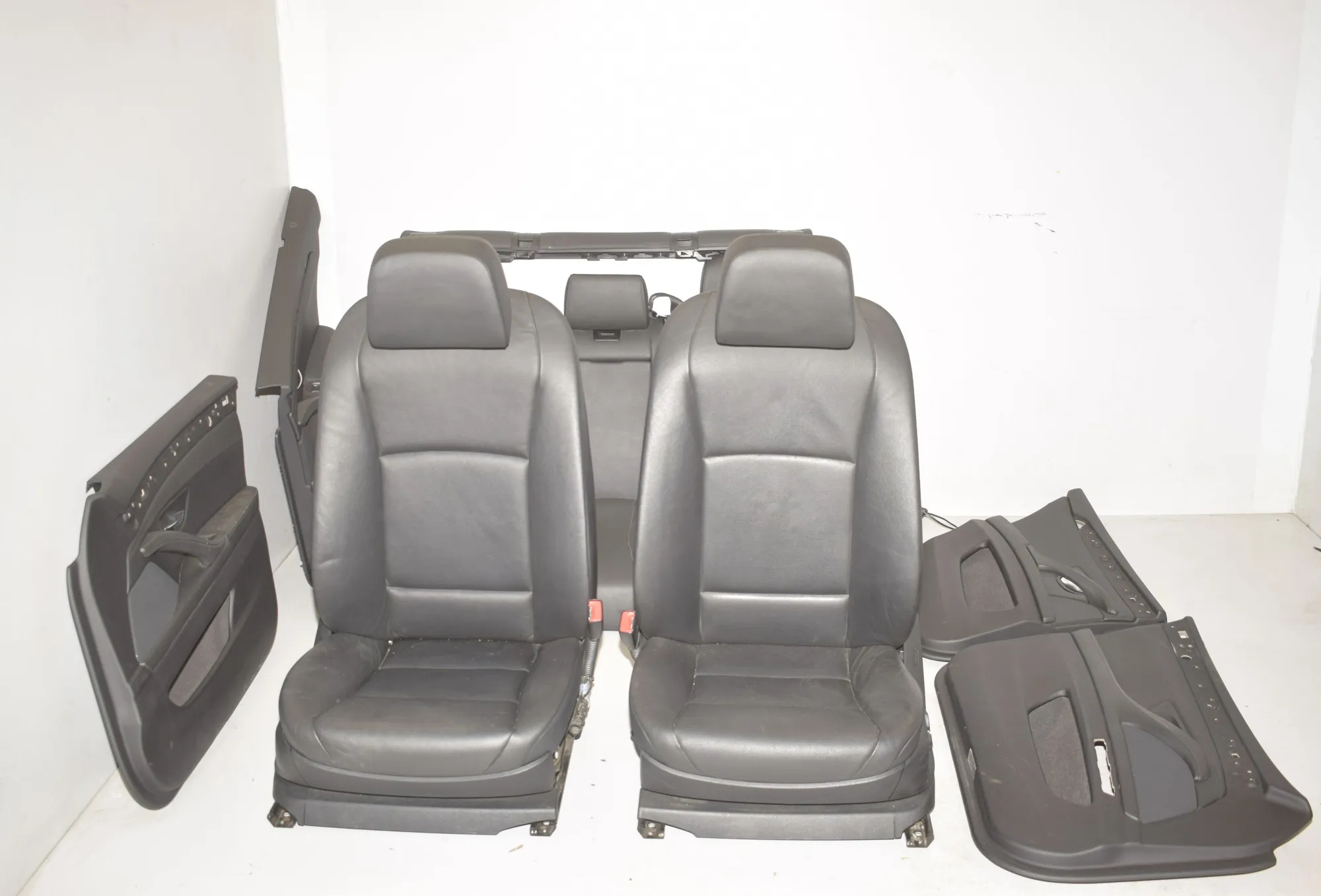 Seat set · BMW 5 Touring (F11) 535 d 2011