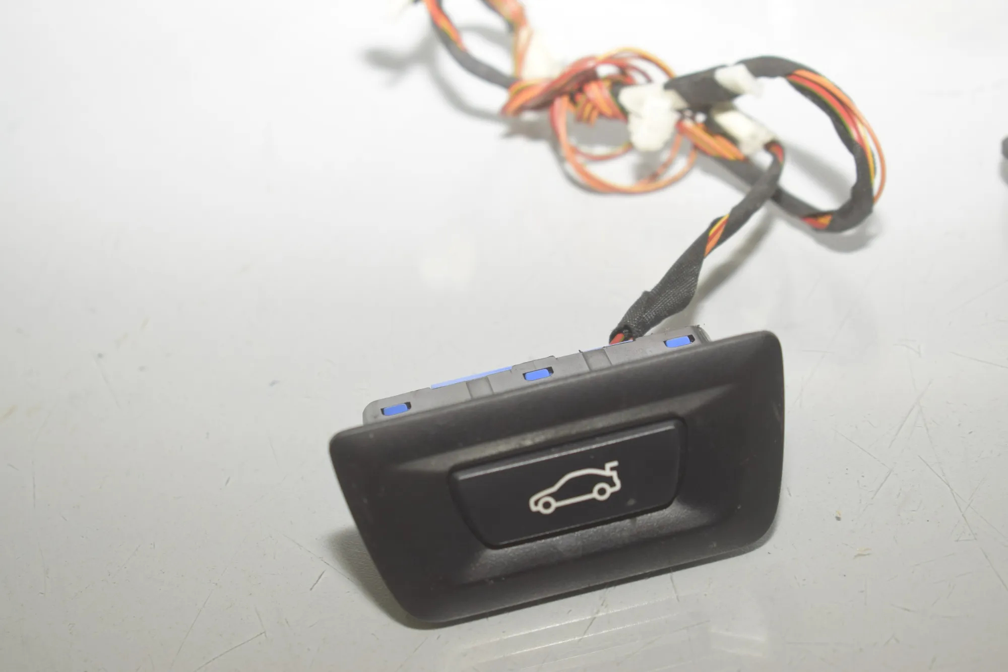 Electric Tailgate Opening Kit – OEM 9275119 · BMW 2 Active Tourer (F45) 216 d 2014 – 4