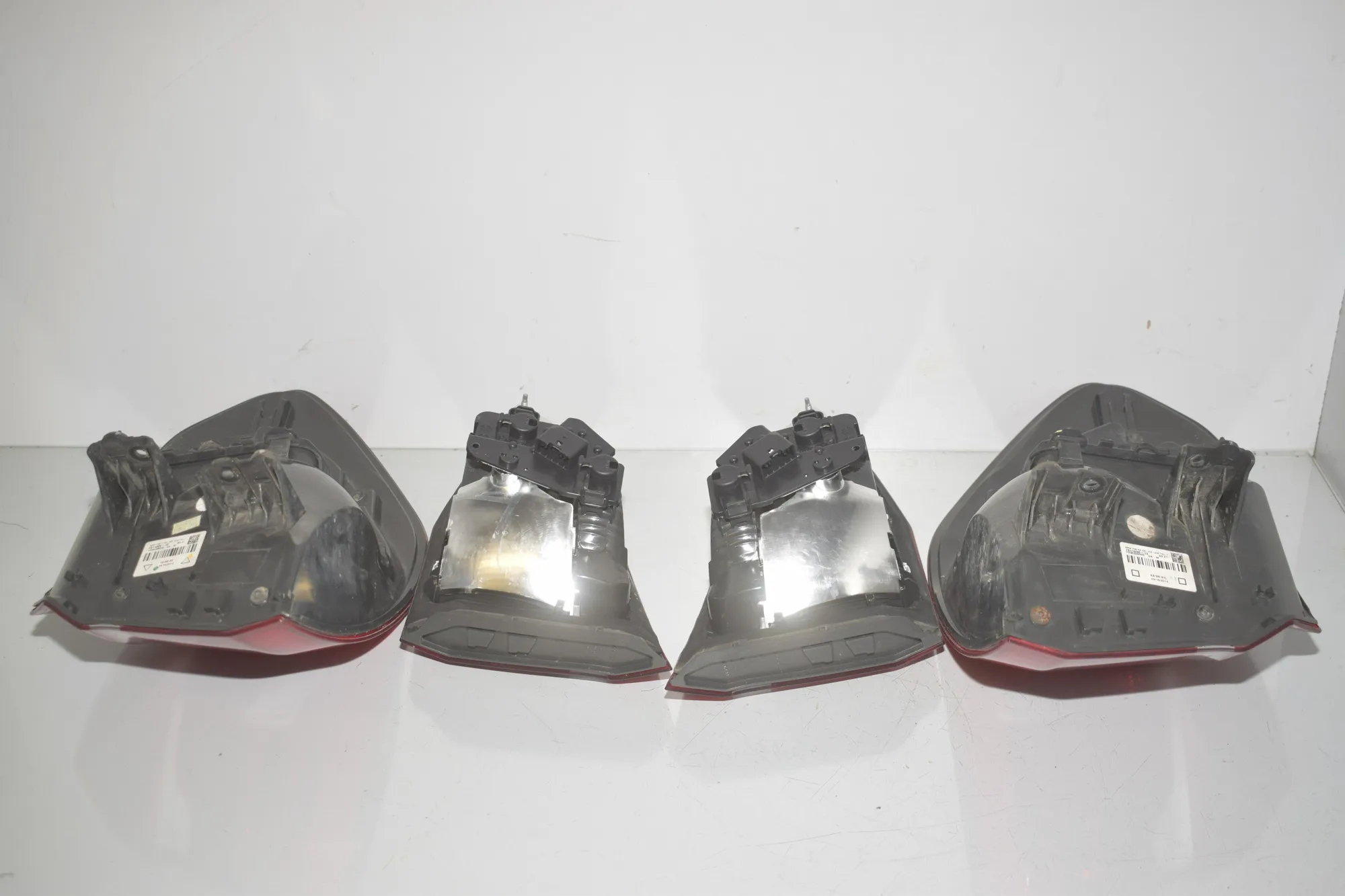 Rear Tail Light Set – OEM 7311030 · BMW 2 Active Tourer (F45) 216 d 2014 – 7