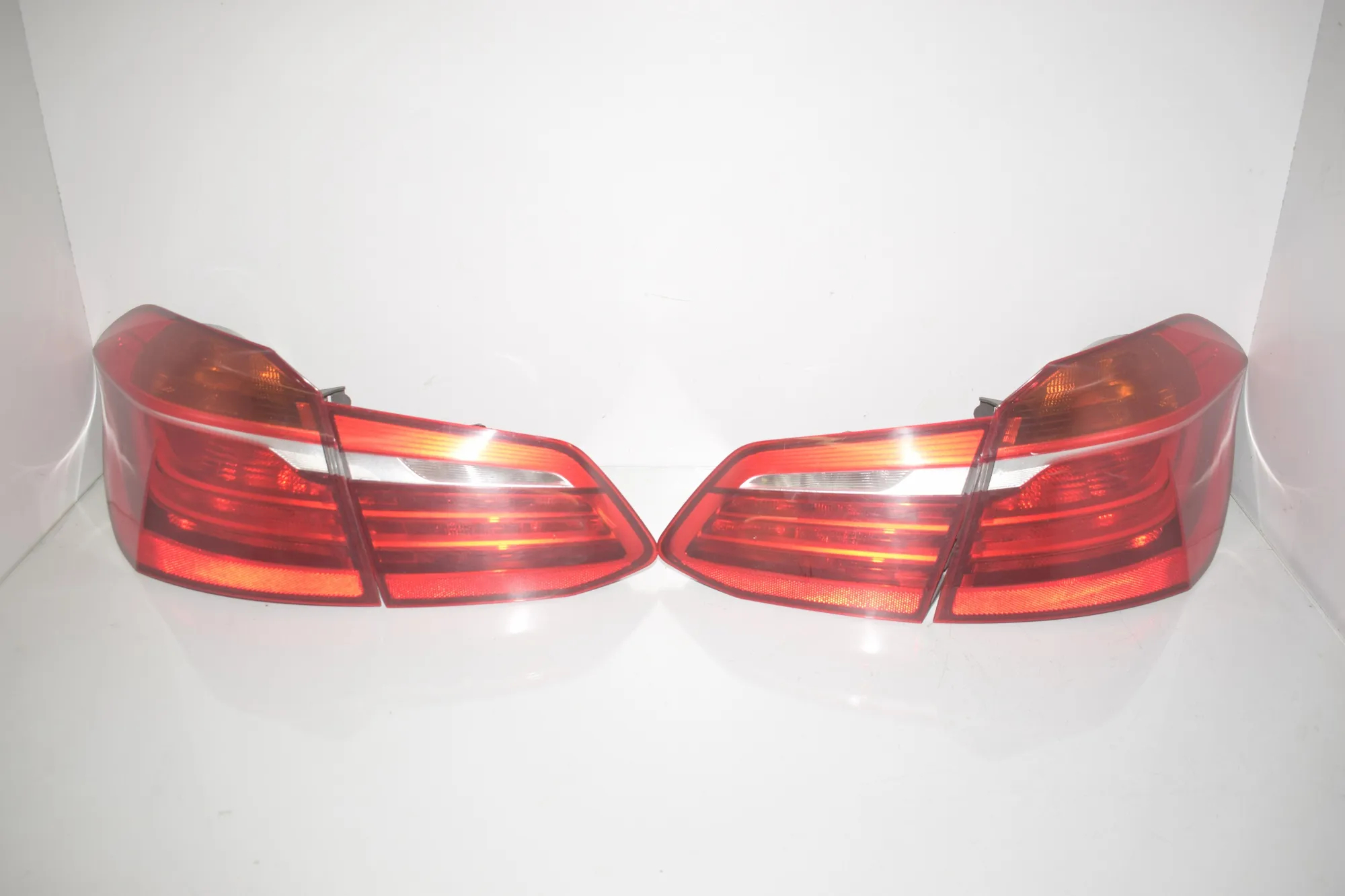 Rear Tail Light Set – OEM 7311030 · BMW 2 Active Tourer (F45) 216 d 2014 – 2