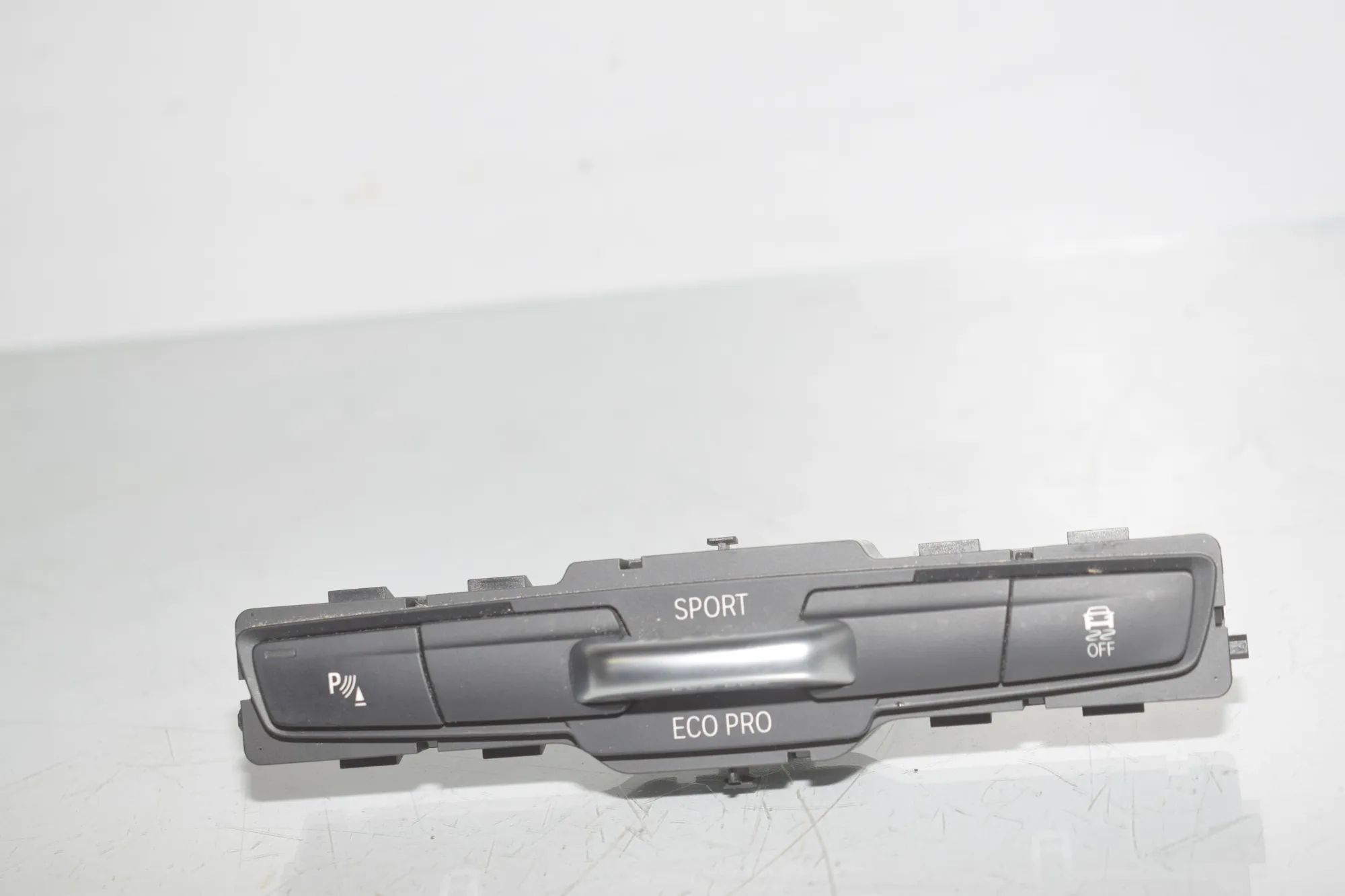 Button Switch Panel – OEM 9323941 · BMW 2 Active Tourer (F45) 216 d 2014 – 2