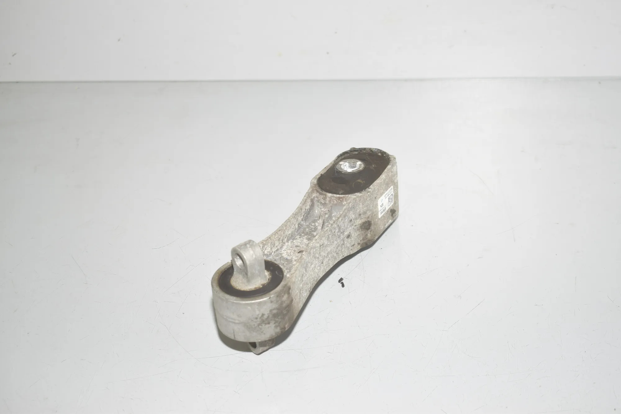 Gearbox Mount Bracket – OEM 6872114 · BMW 2 Active Tourer (F45) 216 d 2014 – 3