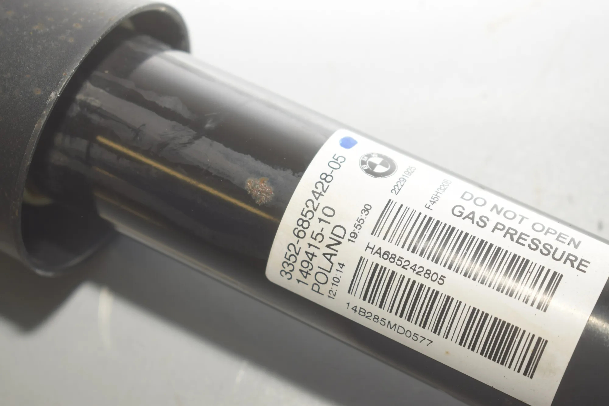 Rear Left Shock Absorber – OEM 6852428 · BMW 2 Active Tourer (F45) 216 d 2014 – 5