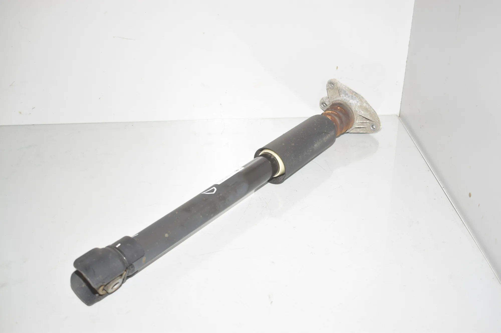 Rear Right Shock Absorber – OEM 6852428 · BMW 2 Active Tourer (F45) 216 d 2014 – 3
