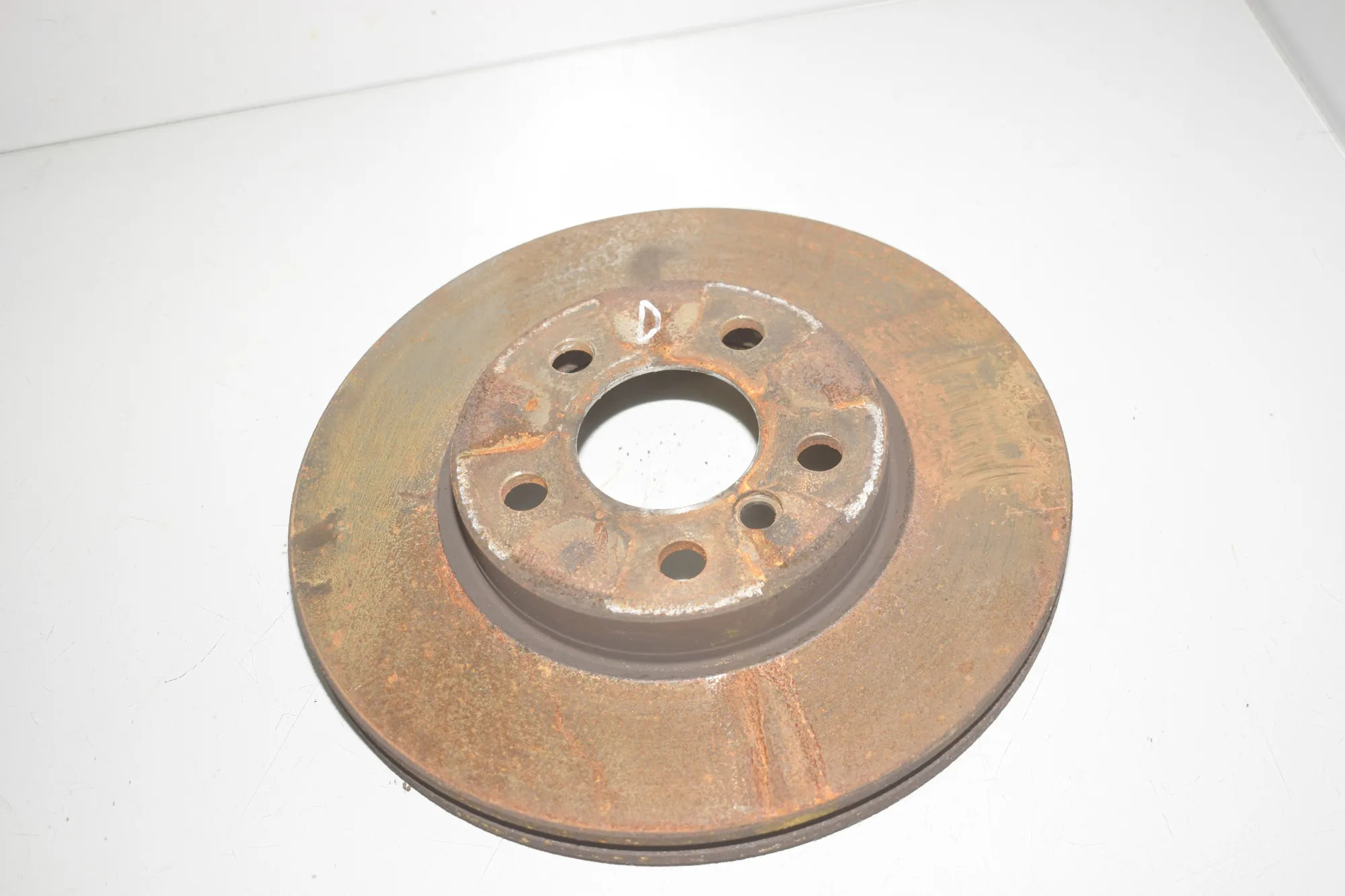 Front Right Brake Disc – OEM 6866297 · BMW 2 Active Tourer (F45) 216 d 2014 – 3