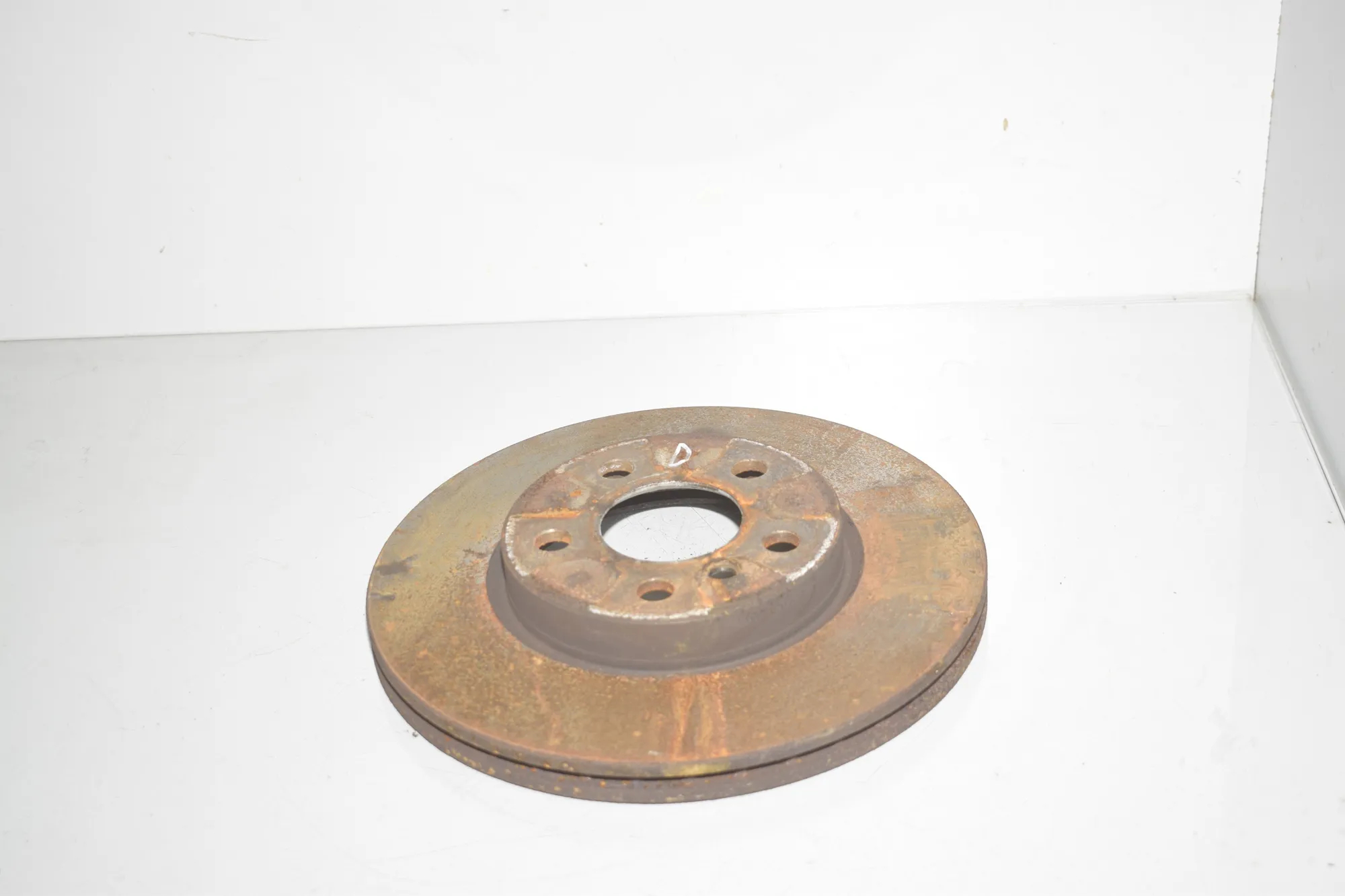 Front Right Brake Disc – OEM 6866297 · BMW 2 Active Tourer (F45) 216 d 2014 – 4