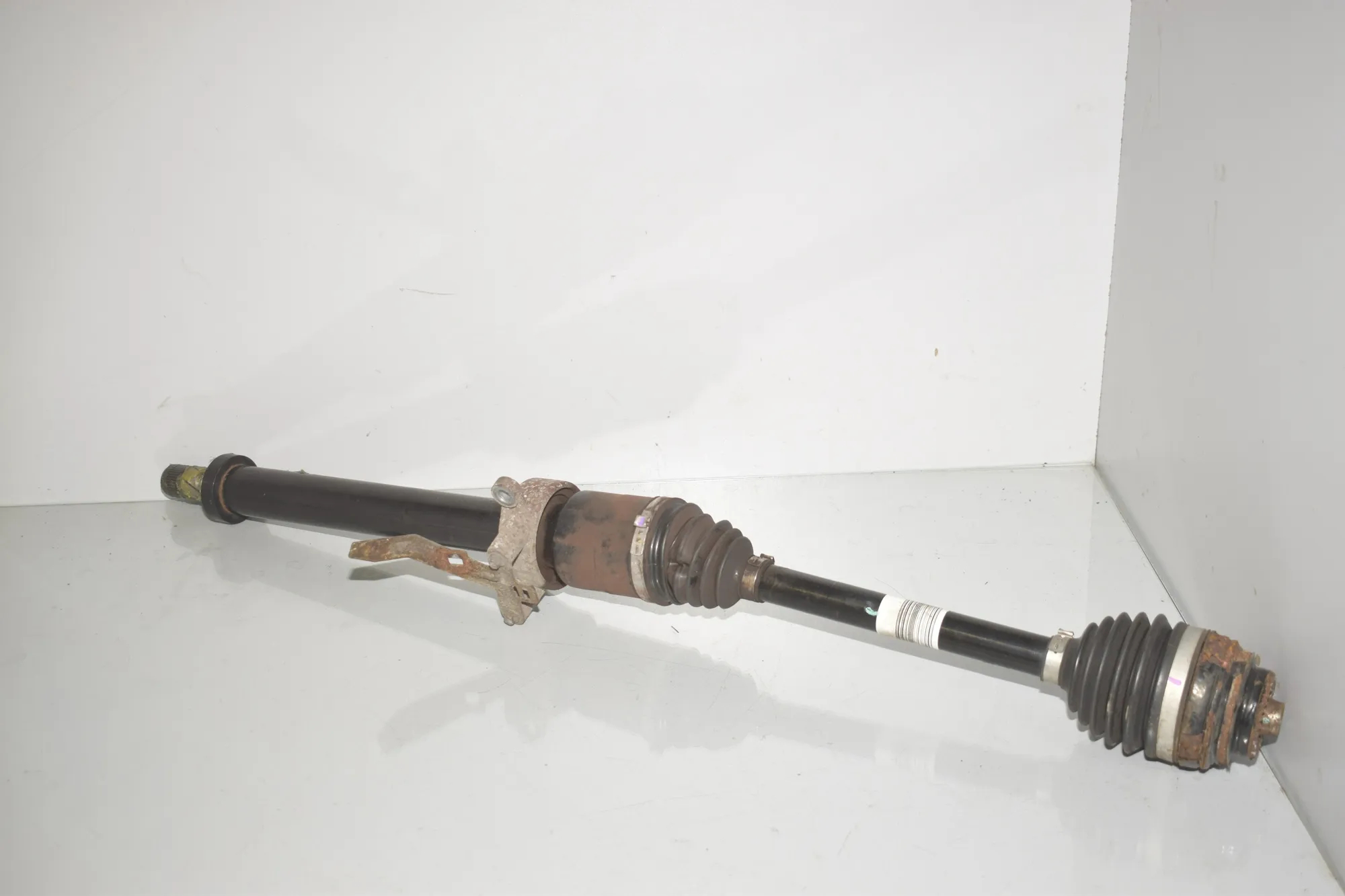 Front Right Driveshaft – OEM 8643374 · BMW 2 Active Tourer (F45) 216 d 2014