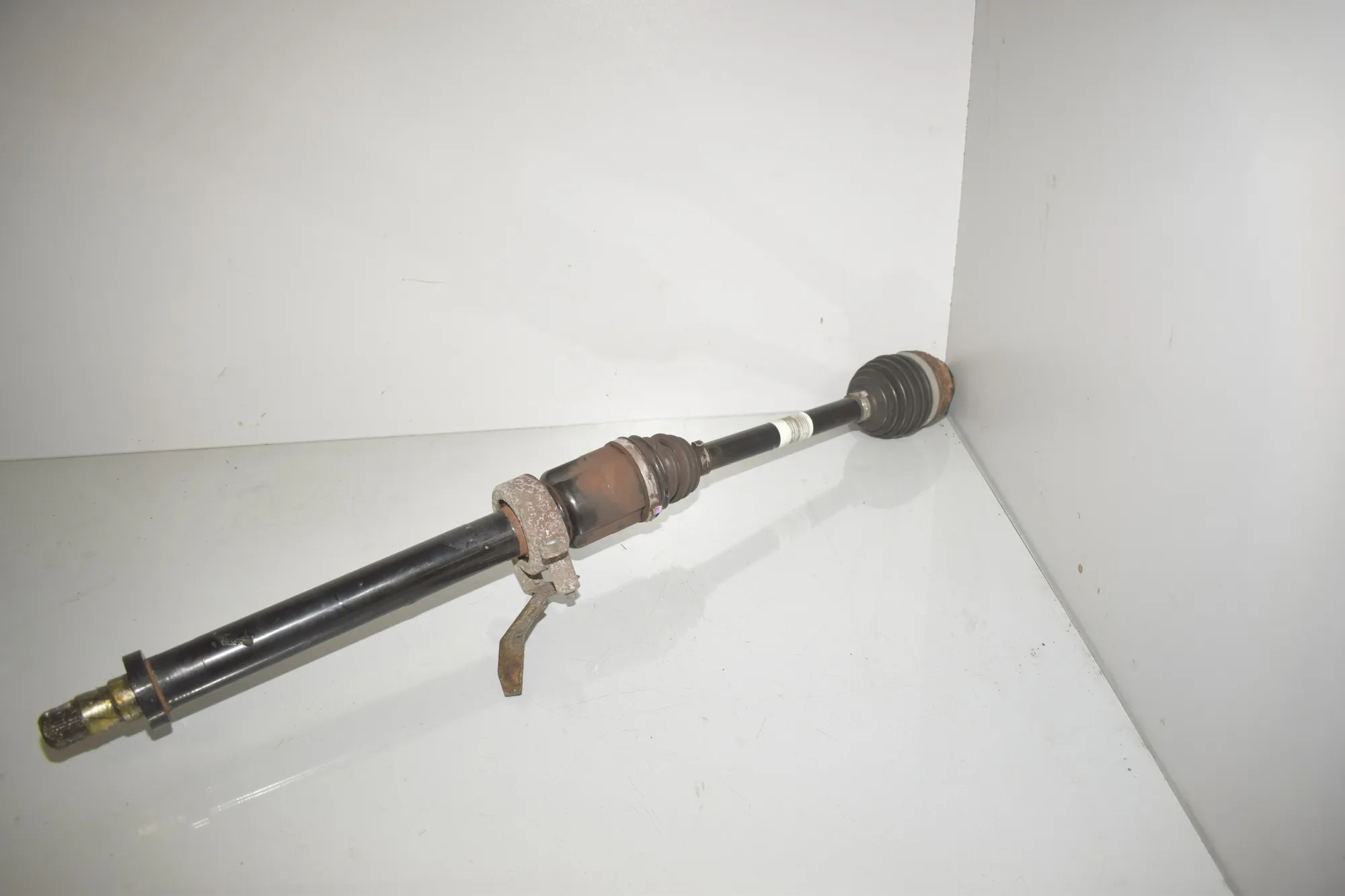 Front Right Driveshaft – OEM 8643374 · BMW 2 Active Tourer (F45) 216 d 2014 – 3