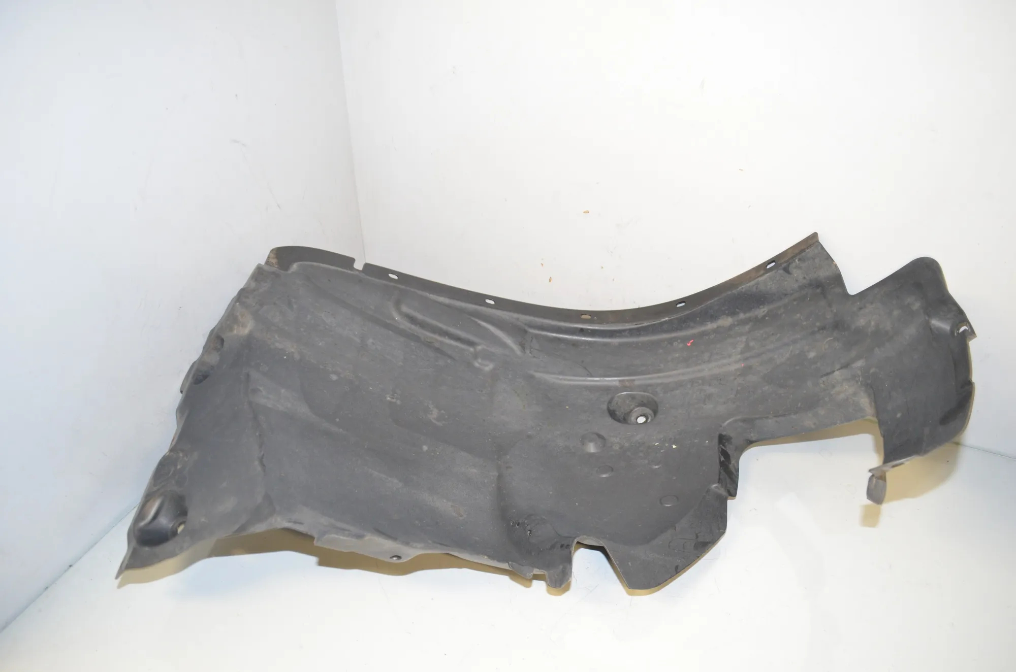Front Right Arch Liner – OEM 2990090 · BMW X1 (E84) sDrive 20 i 2012