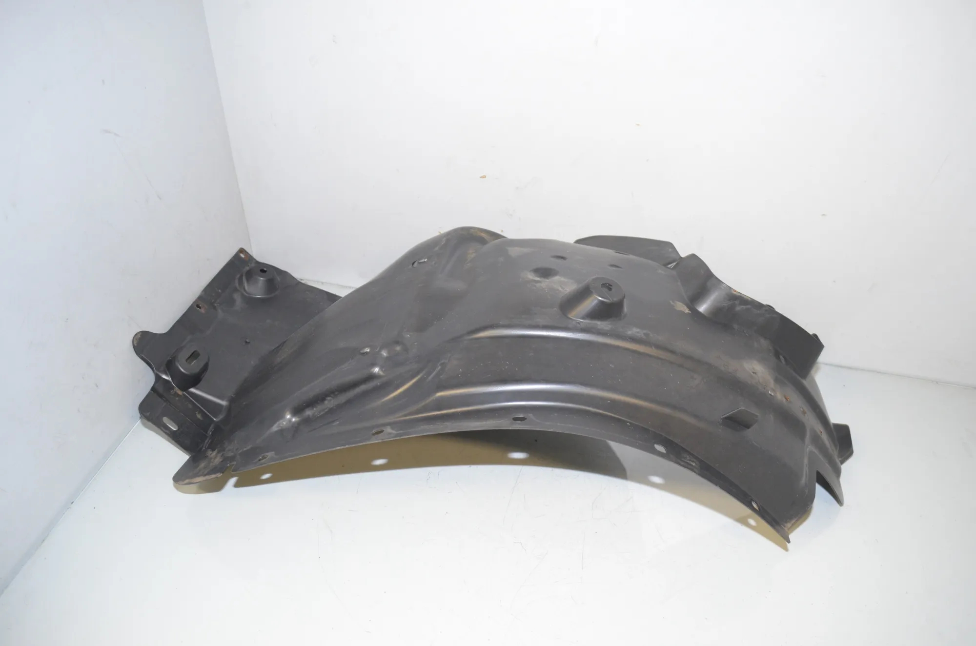 Front Right Arch Liner – OEM 2990090 · BMW X1 (E84) sDrive 20 i 2012 – 4
