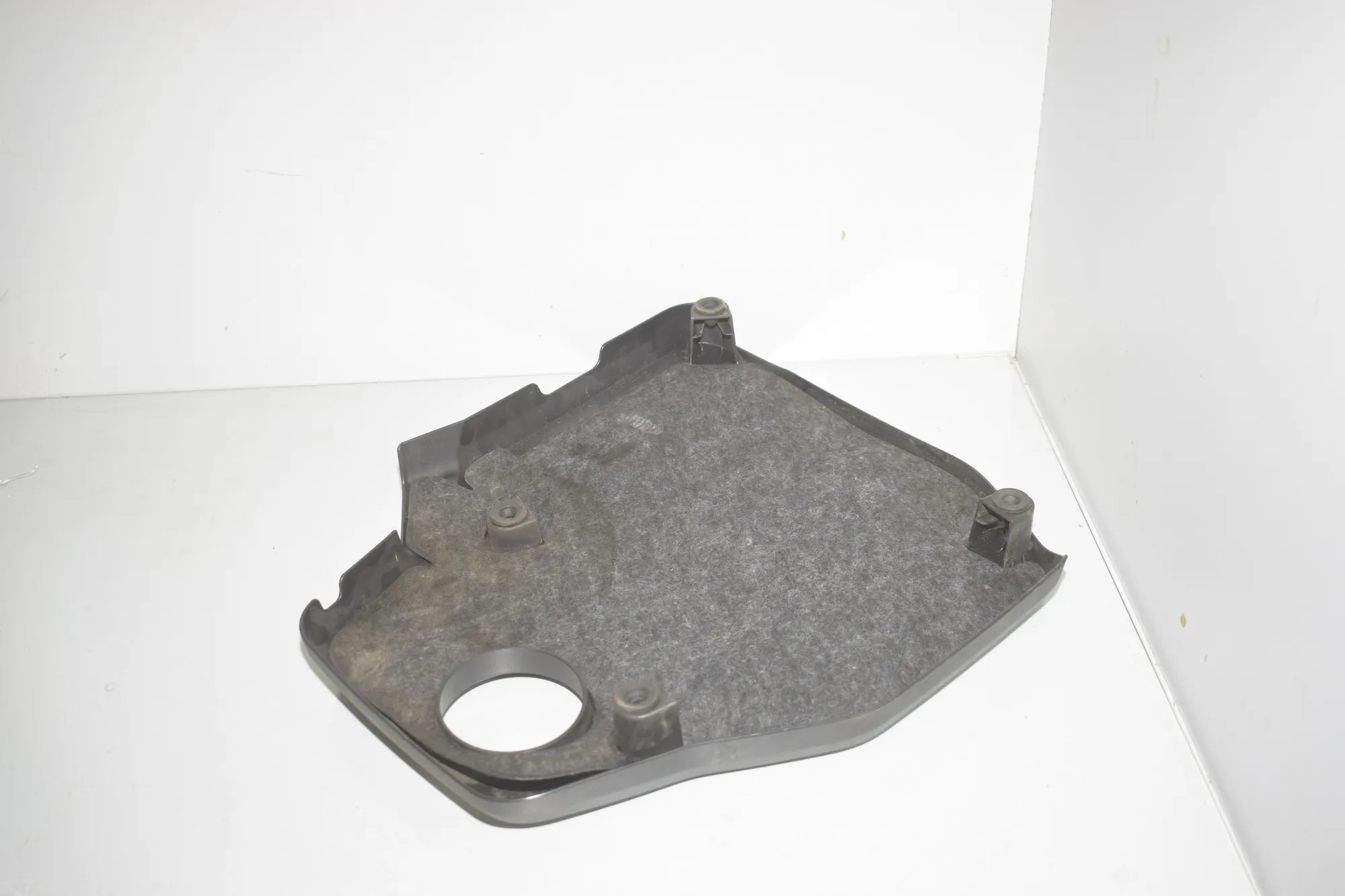 Engine Cover – OEM 8514202 · BMW 3 Touring (F31) 318 d 2016 – 4