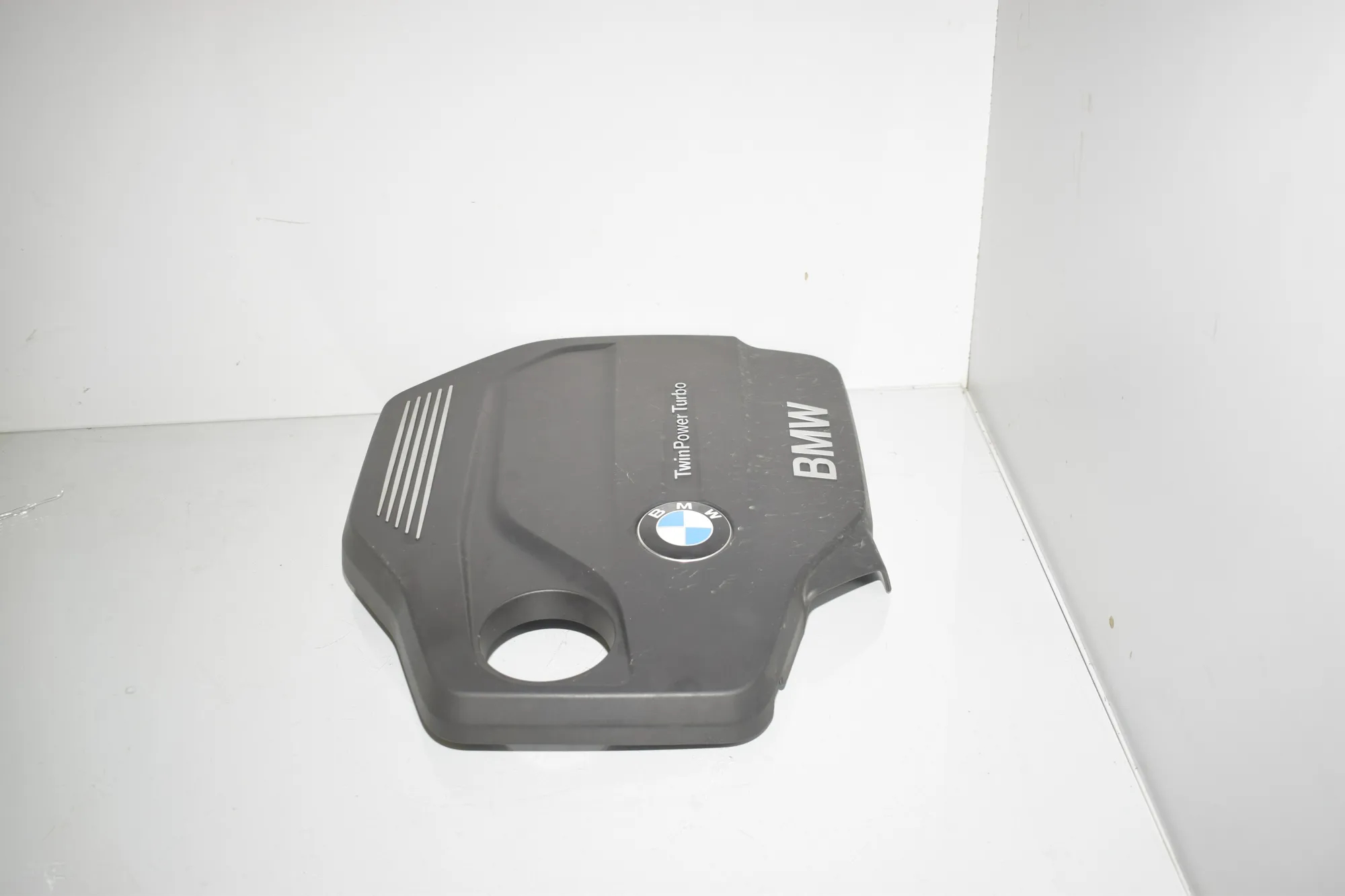 Engine Cover – OEM 8514202 · BMW 3 Touring (F31) 318 d 2016 – 3