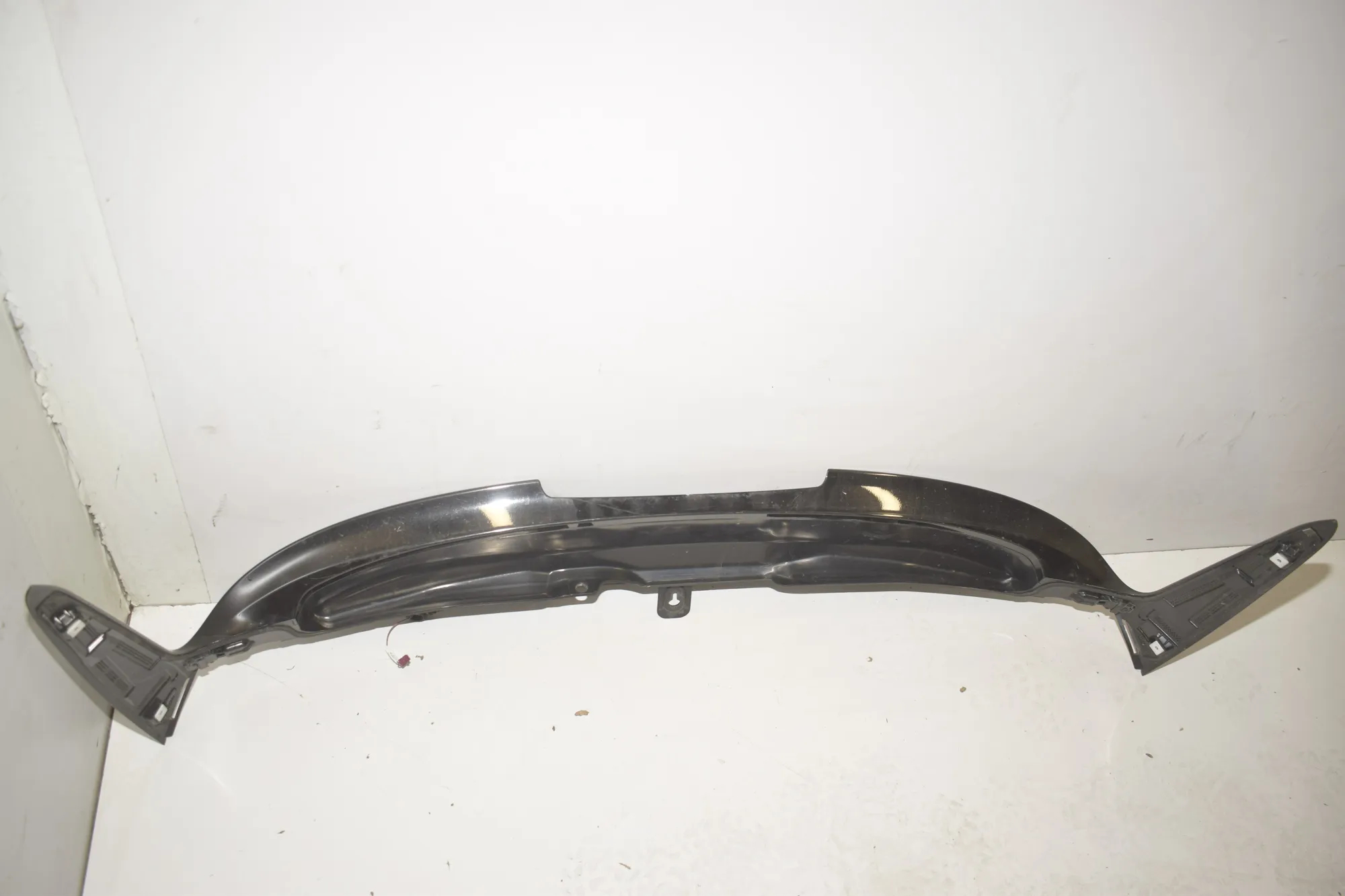 Rear Windshield Spoiler – OEM 7348578 · BMW 2 Active Tourer (F45) 216 d 2014 – 4