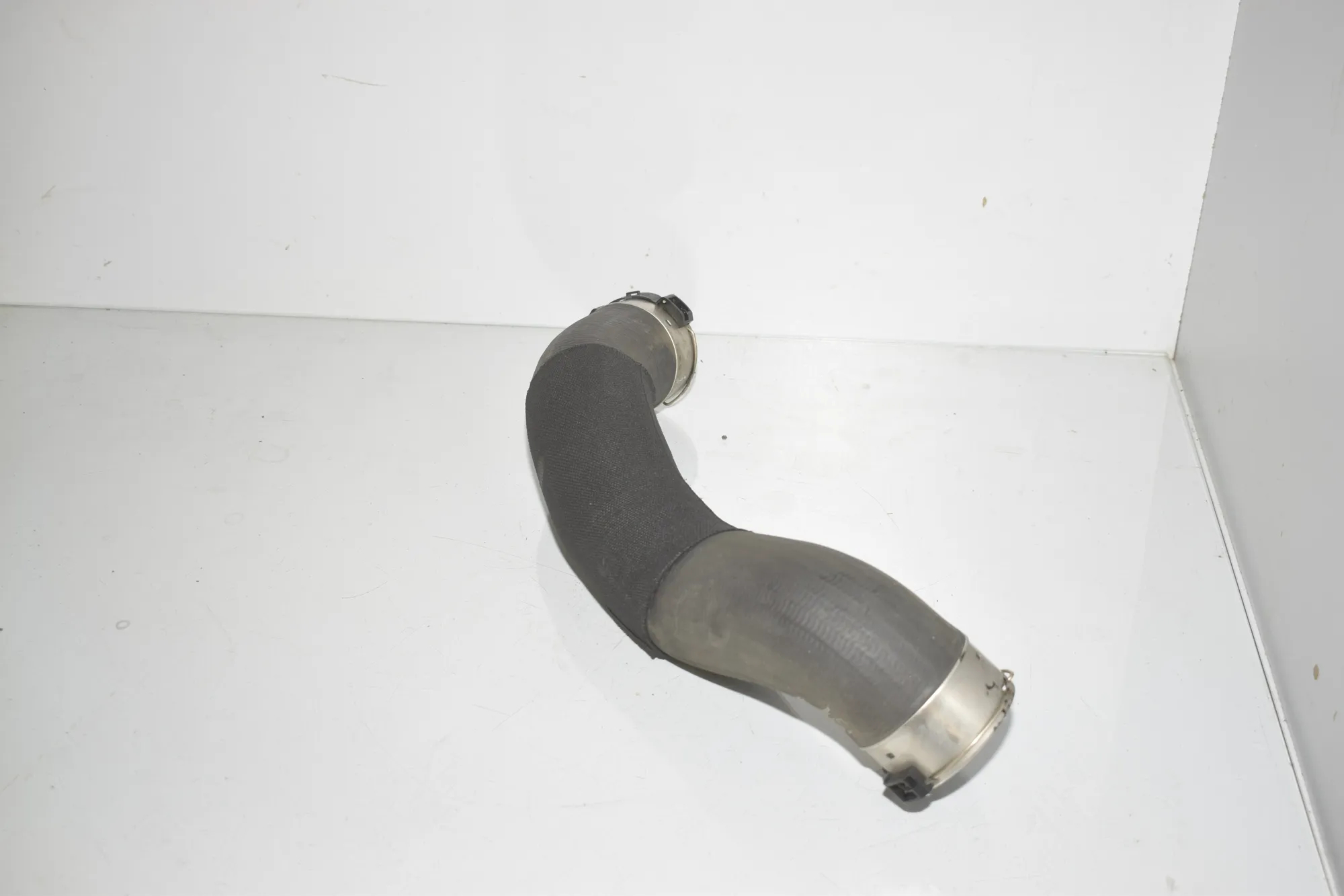 Intercooler Hose Pipe – OEM 8511338 · BMW X1 (F48) xDrive 18 d 2017 – 2