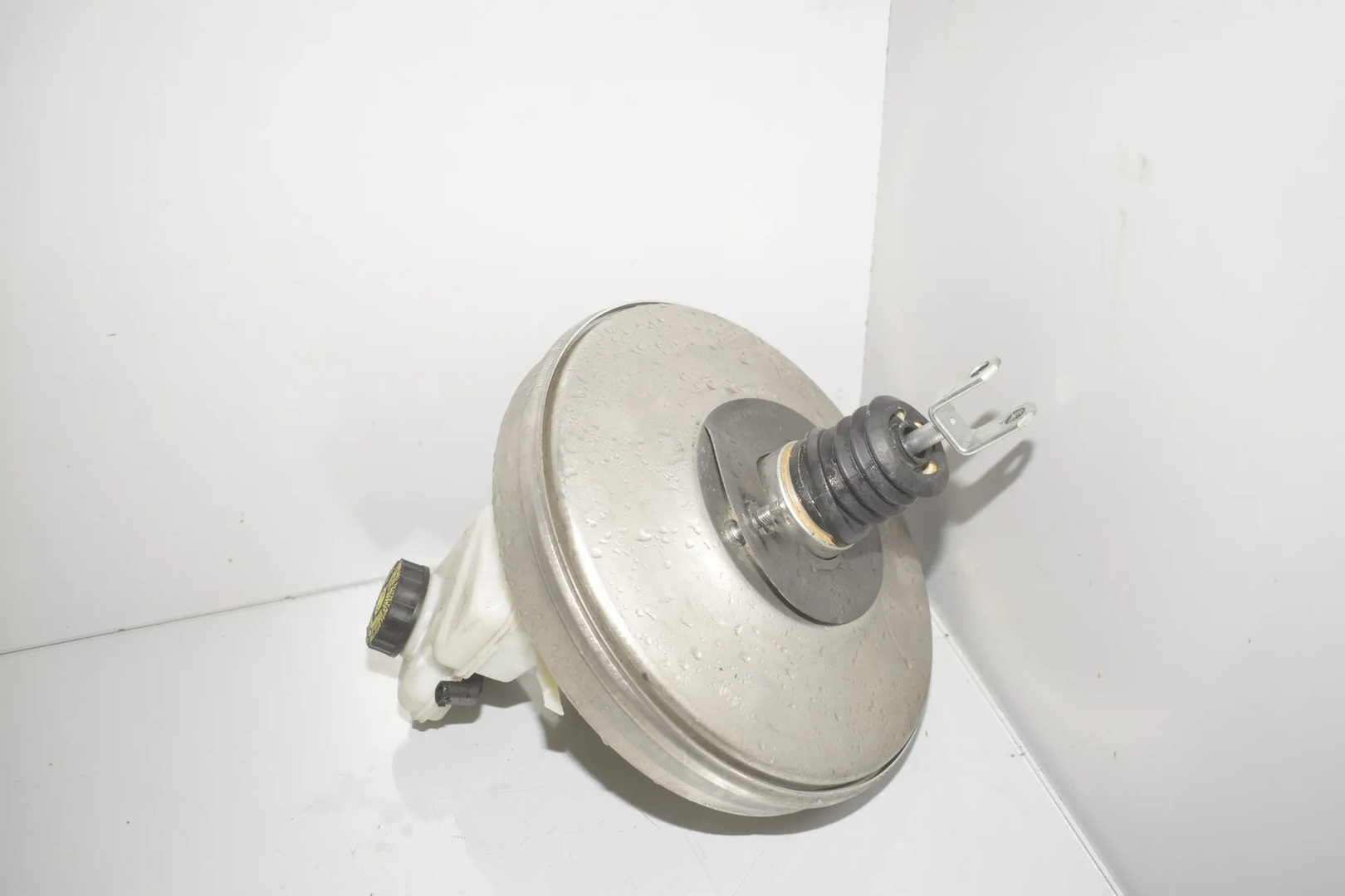 Brake Servo Booster – OEM 6872076 · BMW X1 (F48) xDrive 18 d 2017 – 2