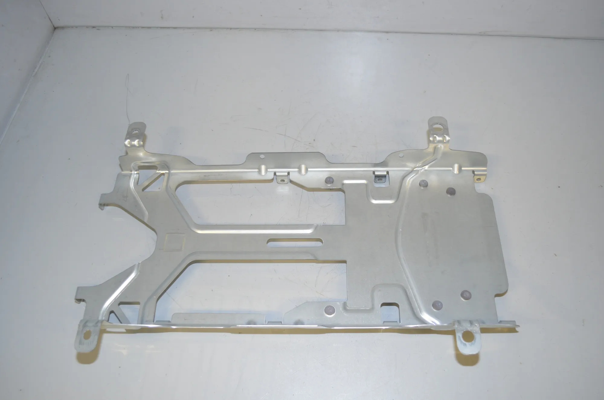 Bracket – OEM 8835223 · BMW i4 (G26) (2022 - -) eDrive35 2023 – 3