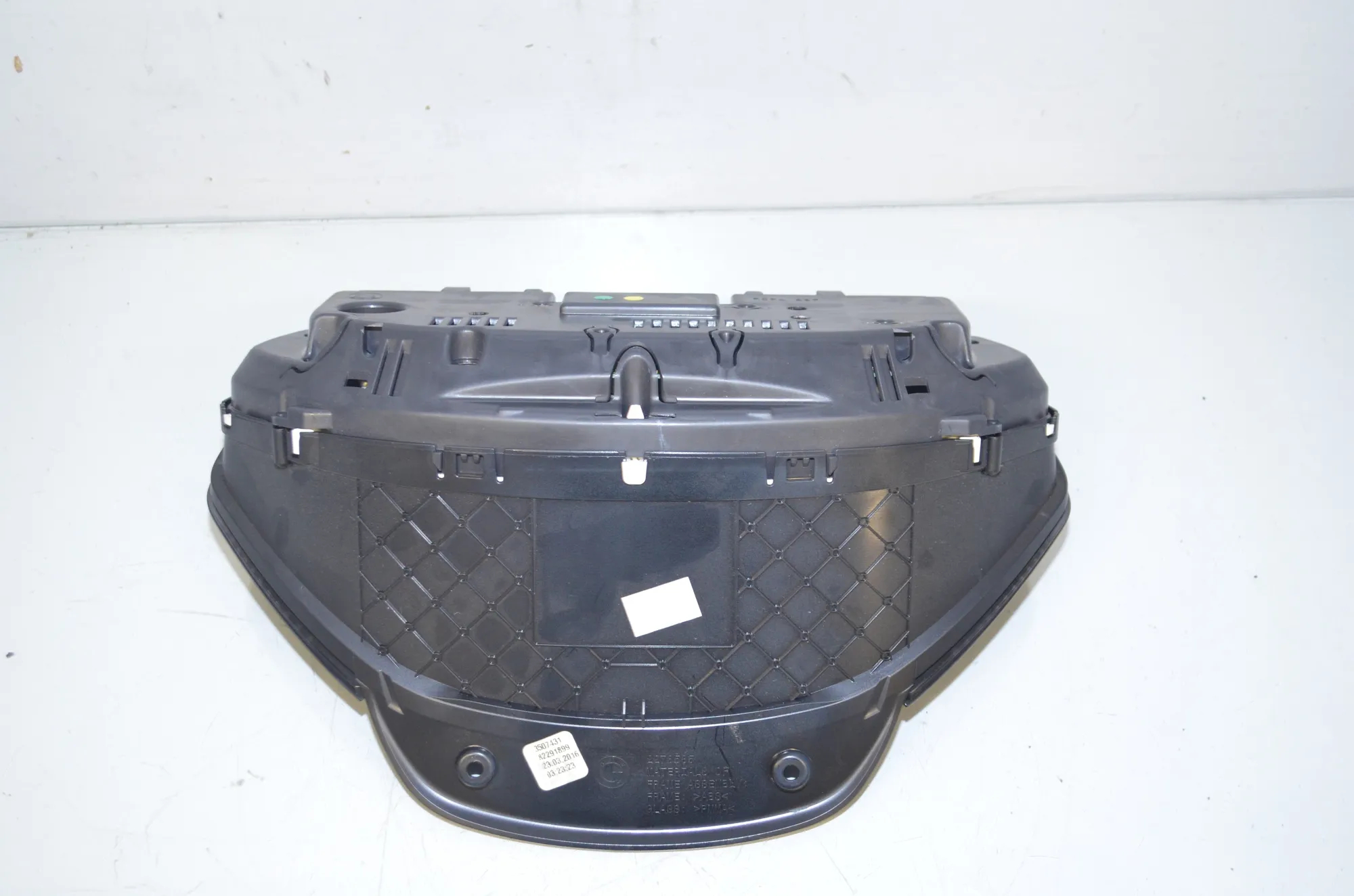 Instrument Cluster Speedometer – OEM 9232893 · BMW 3 Touring (F31) 318 d 2016 – 3