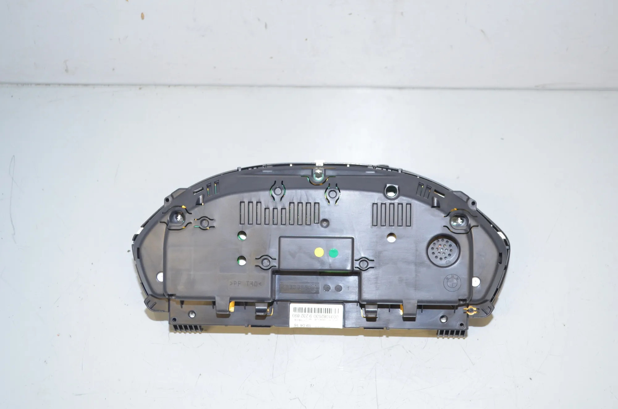 Instrument Cluster Speedometer – OEM 9232893 · BMW 3 Touring (F31) 318 d 2016 – 4