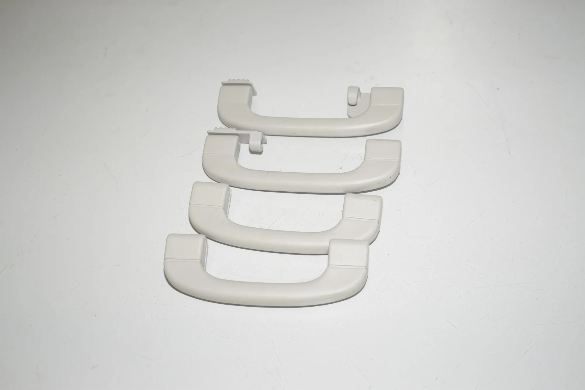 Interior Roof Handle Set – OEM 9143518 · BMW X1 (E84) sDrive 20 i 2012