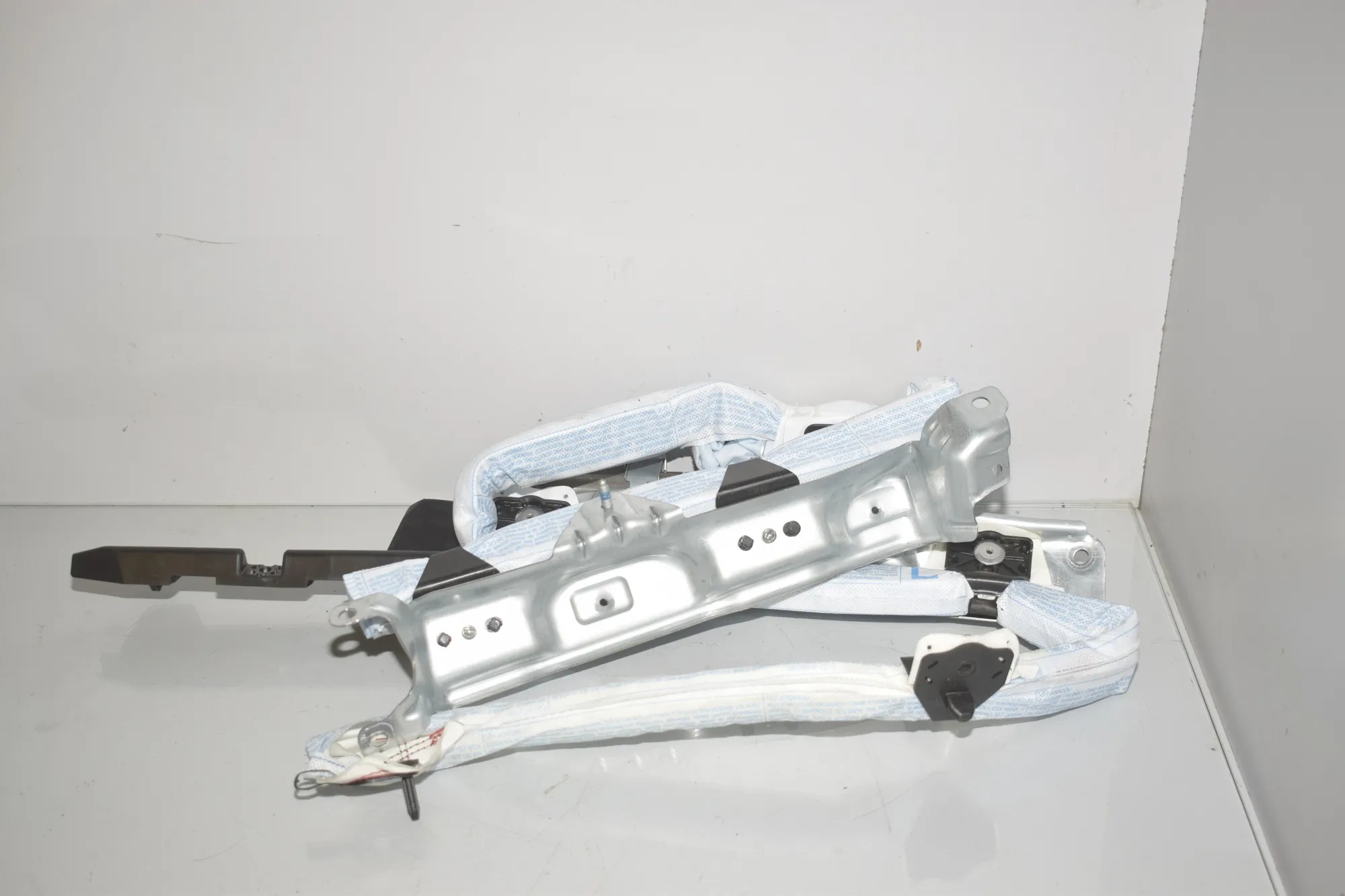 Left Side Roof Safety Curtain SRS – OEM 8429911 · BMW X1 (E84) sDrive 20 i 2012 – 3