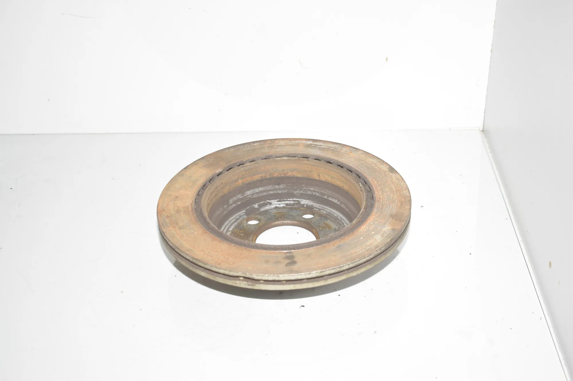 Rear Left Brake Disc – OEM 6864900 · BMW 3 Touring (F31) 318 d 2016 – 5