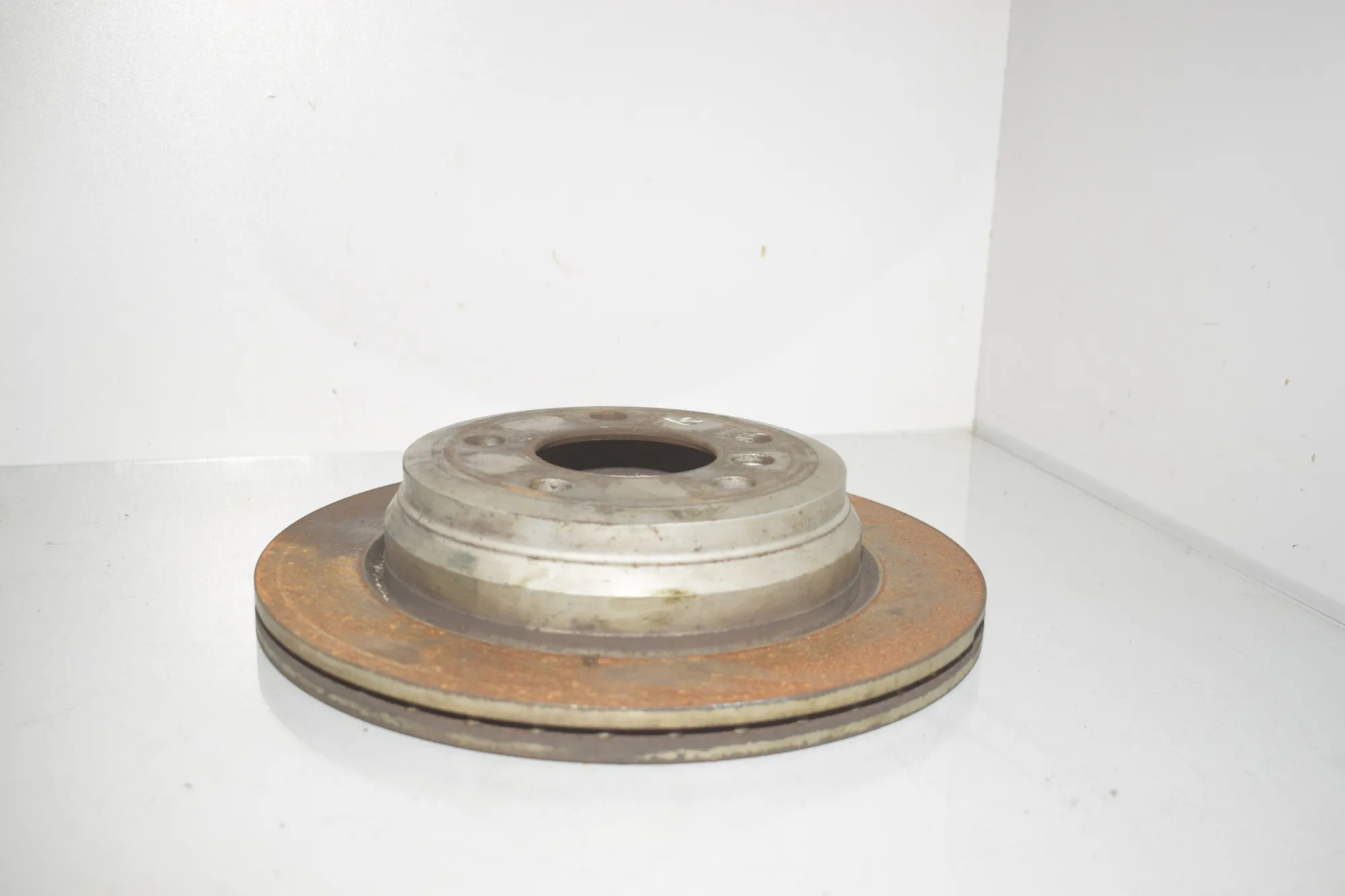 Rear Left Brake Disc – OEM 6864900 · BMW 3 Touring (F31) 318 d 2016 – 4