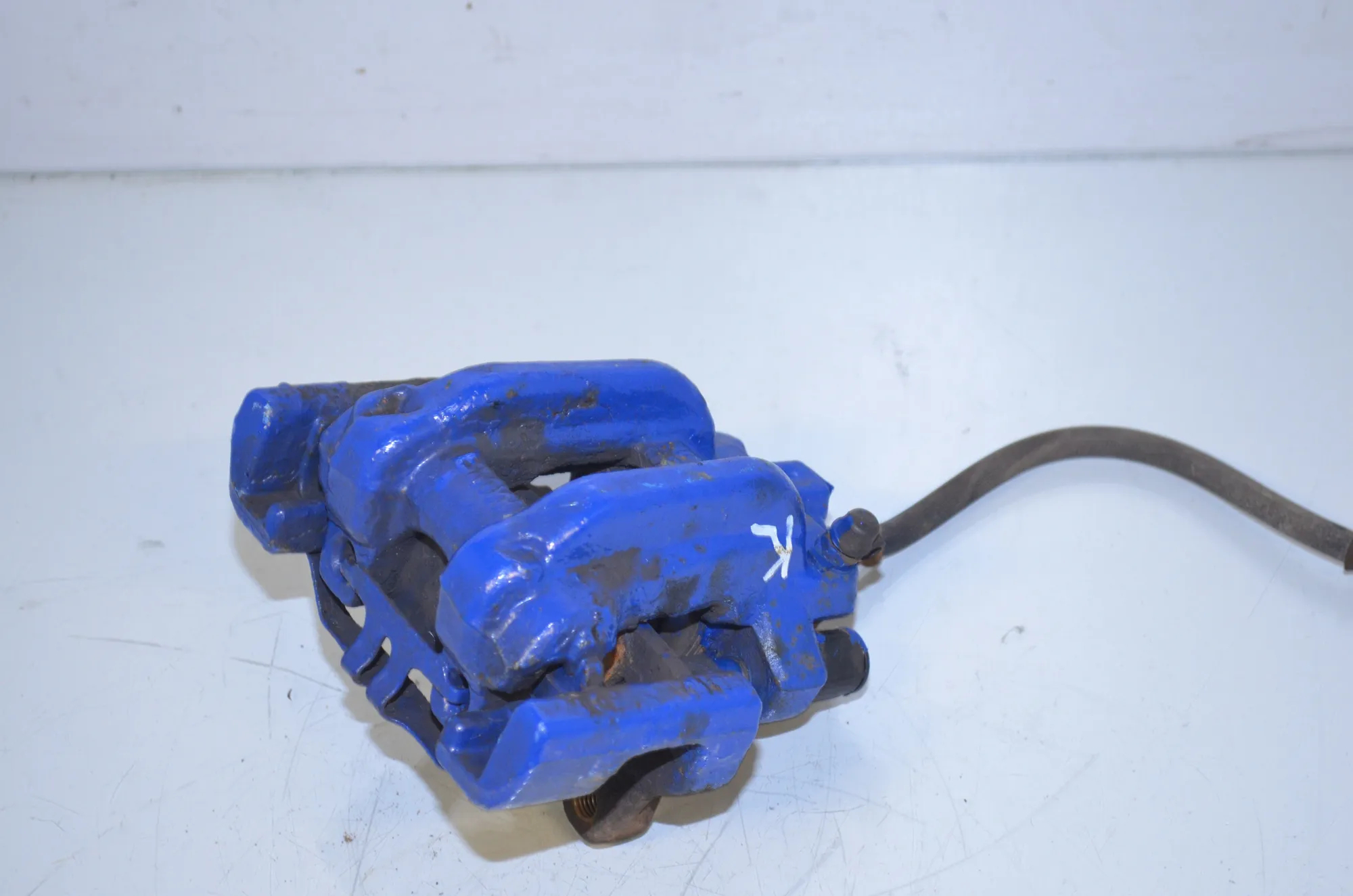 Rear Left Brake Caliper – OEM 6850857 · BMW 3 Touring (F31) 318 d 2016