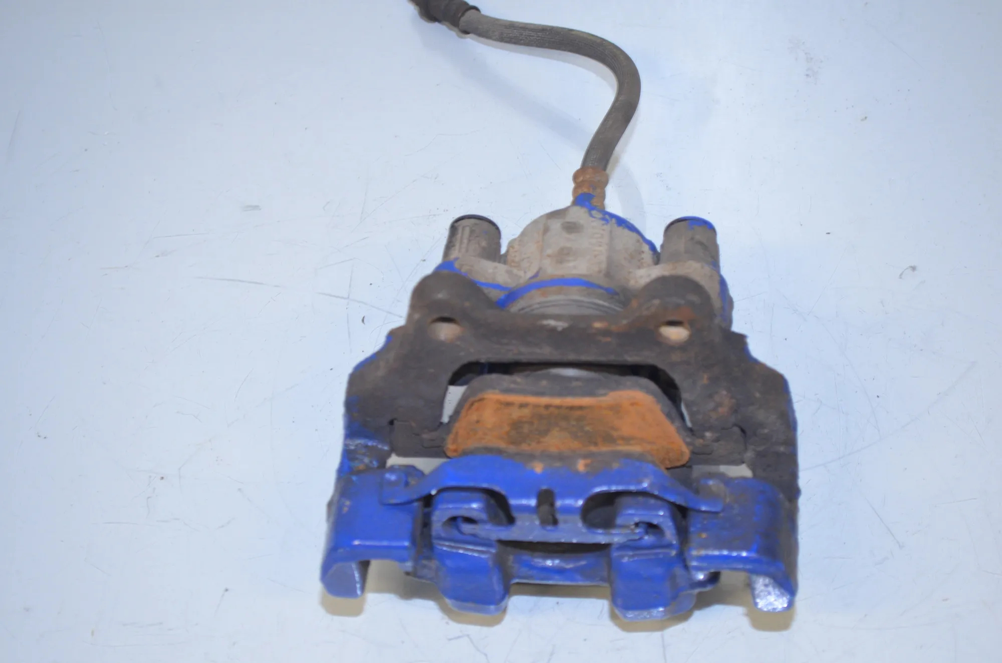Rear Left Brake Caliper – OEM 6850857 · BMW 3 Touring (F31) 318 d 2016 – 4