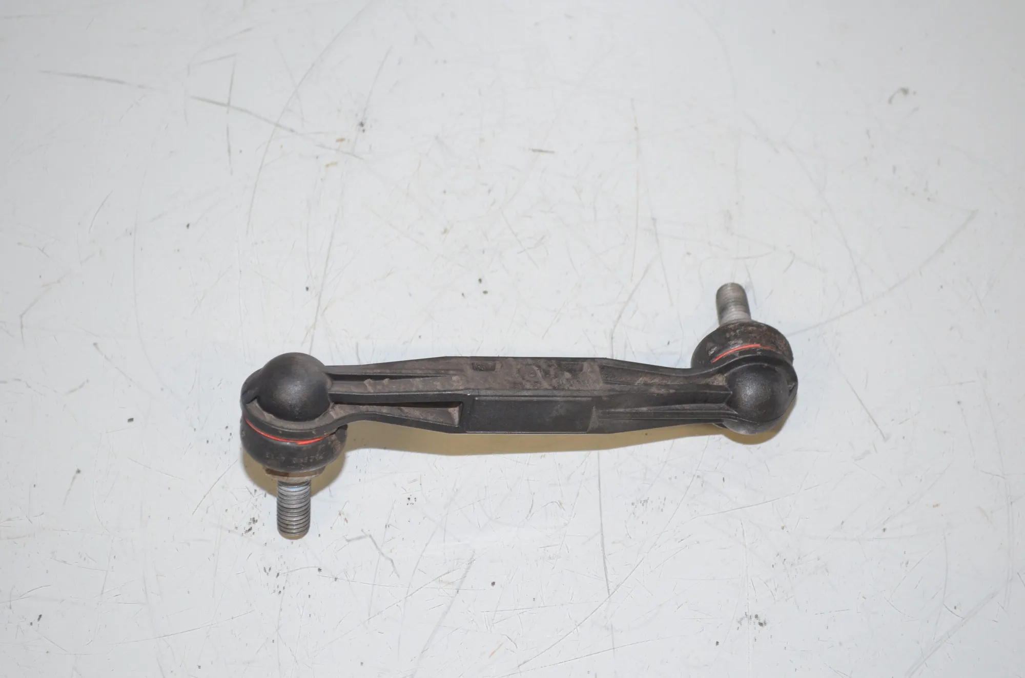 Rear Left Stabilizer Link – OEM 6785607 · BMW 3 Touring (G21) BMW 3 Touring (G21) 318 d 2020 – 3