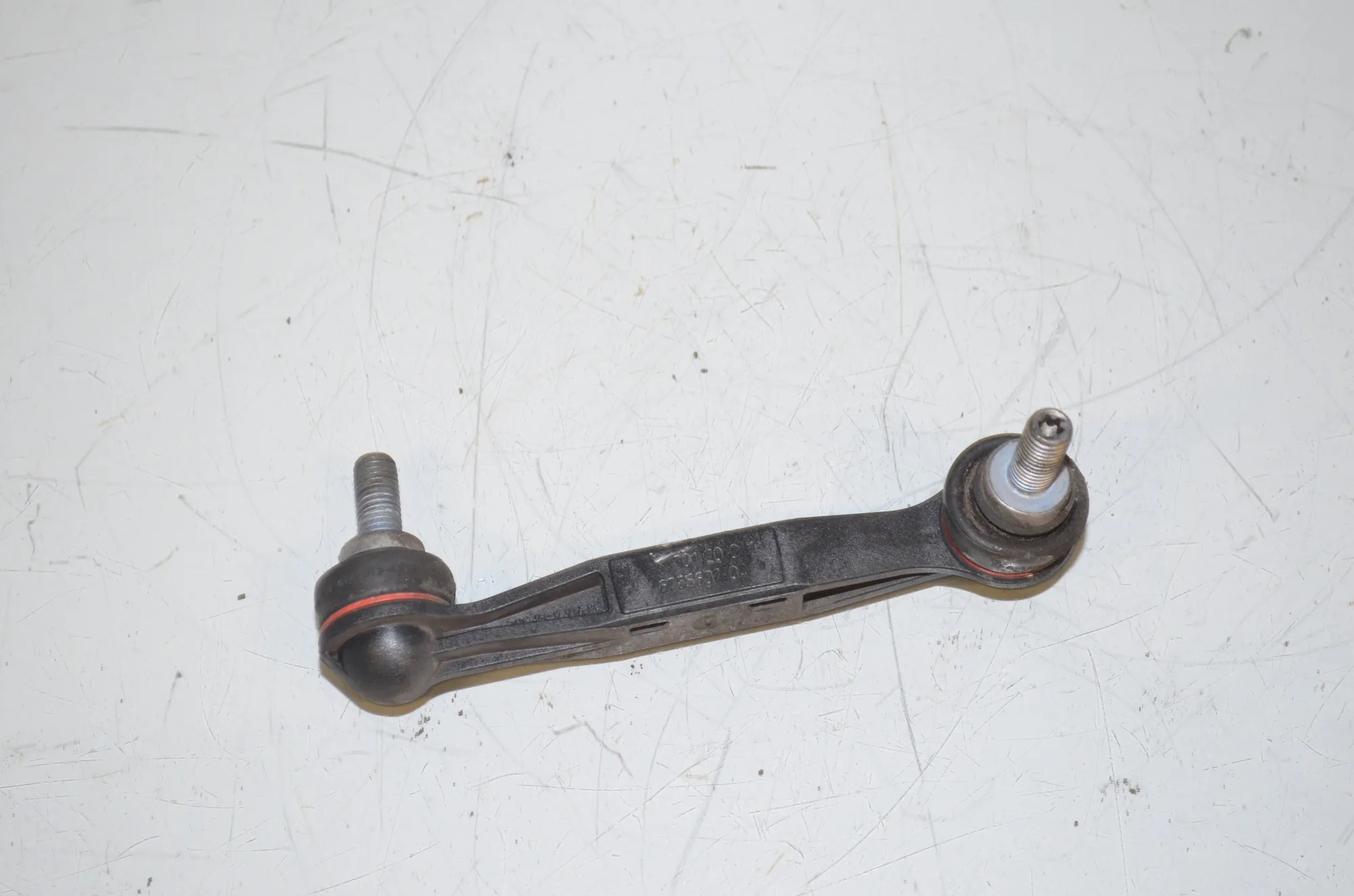Rear Left Stabilizer Link – OEM 6785607 · BMW 3 Touring (G21) BMW 3 Touring (G21) 318 d 2020 – 2
