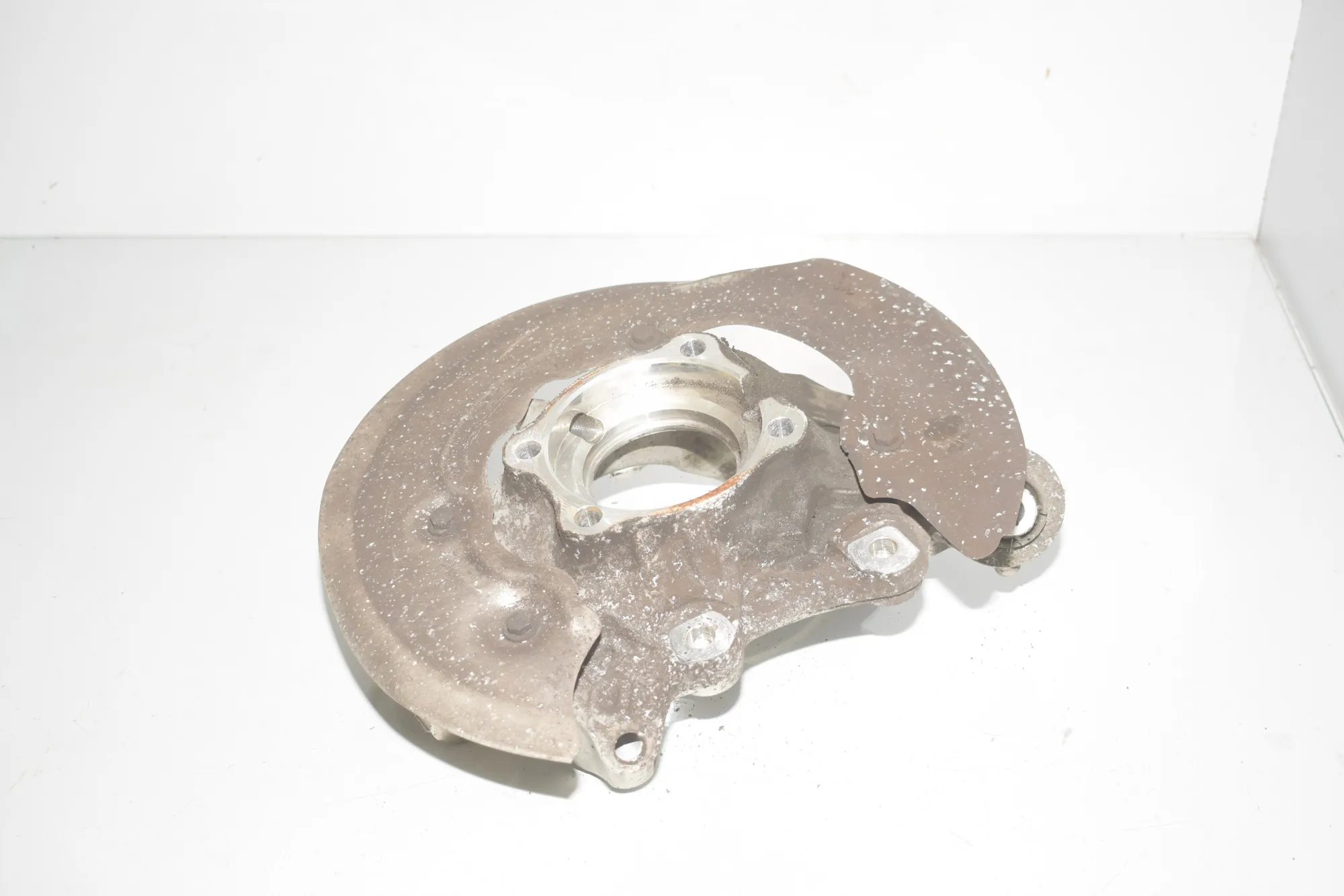 Rear Left Wheel Hub Spindle – OEM 6898479 · BMW 3 Touring (G21) BMW 3 Touring (G21) 318 d 2020 – 4