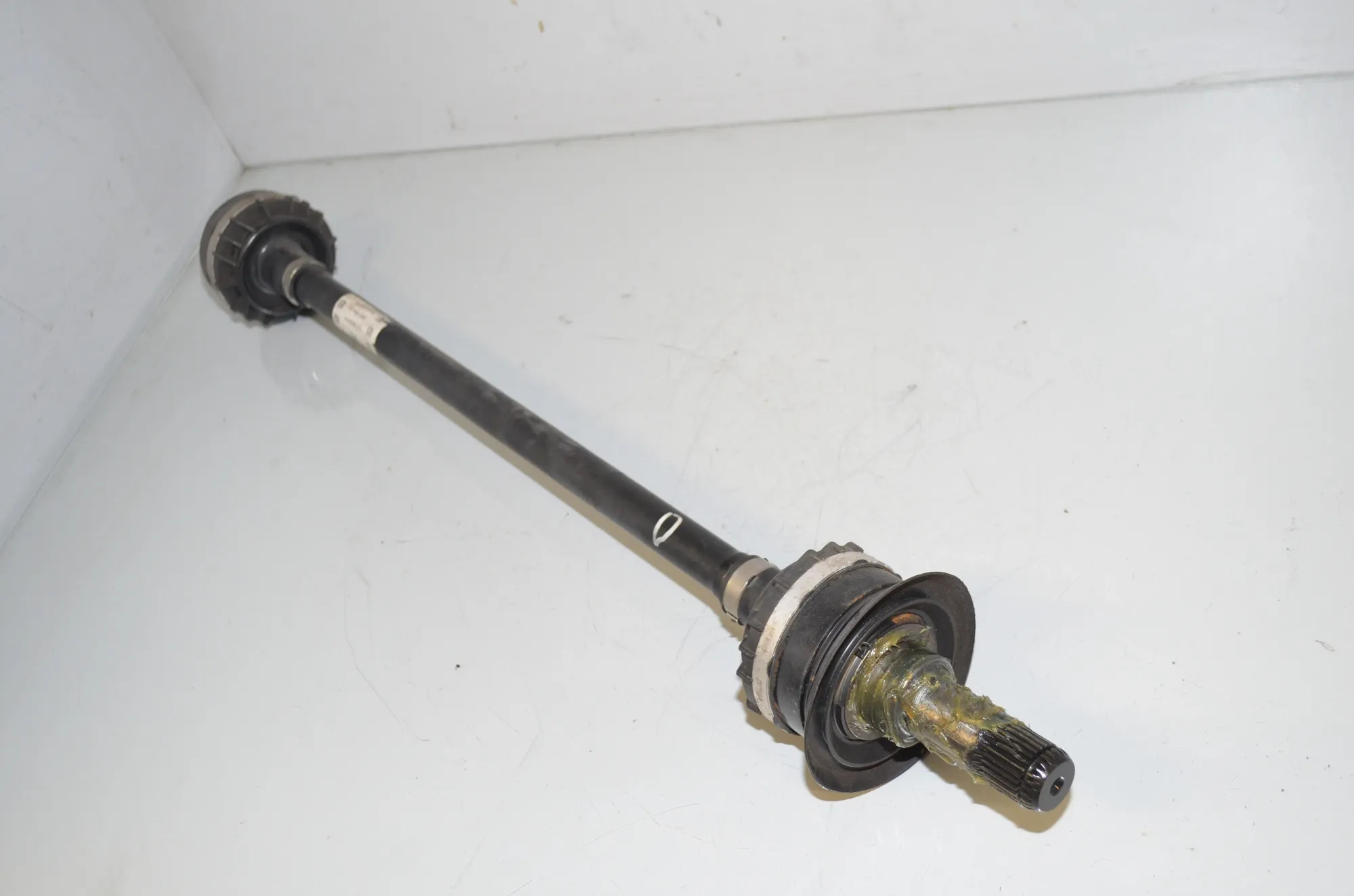 Rear Right Driveshaft – OEM 8681954 · BMW 3 Touring (G21) BMW 3 Touring (G21) 318 d 2020 – 2