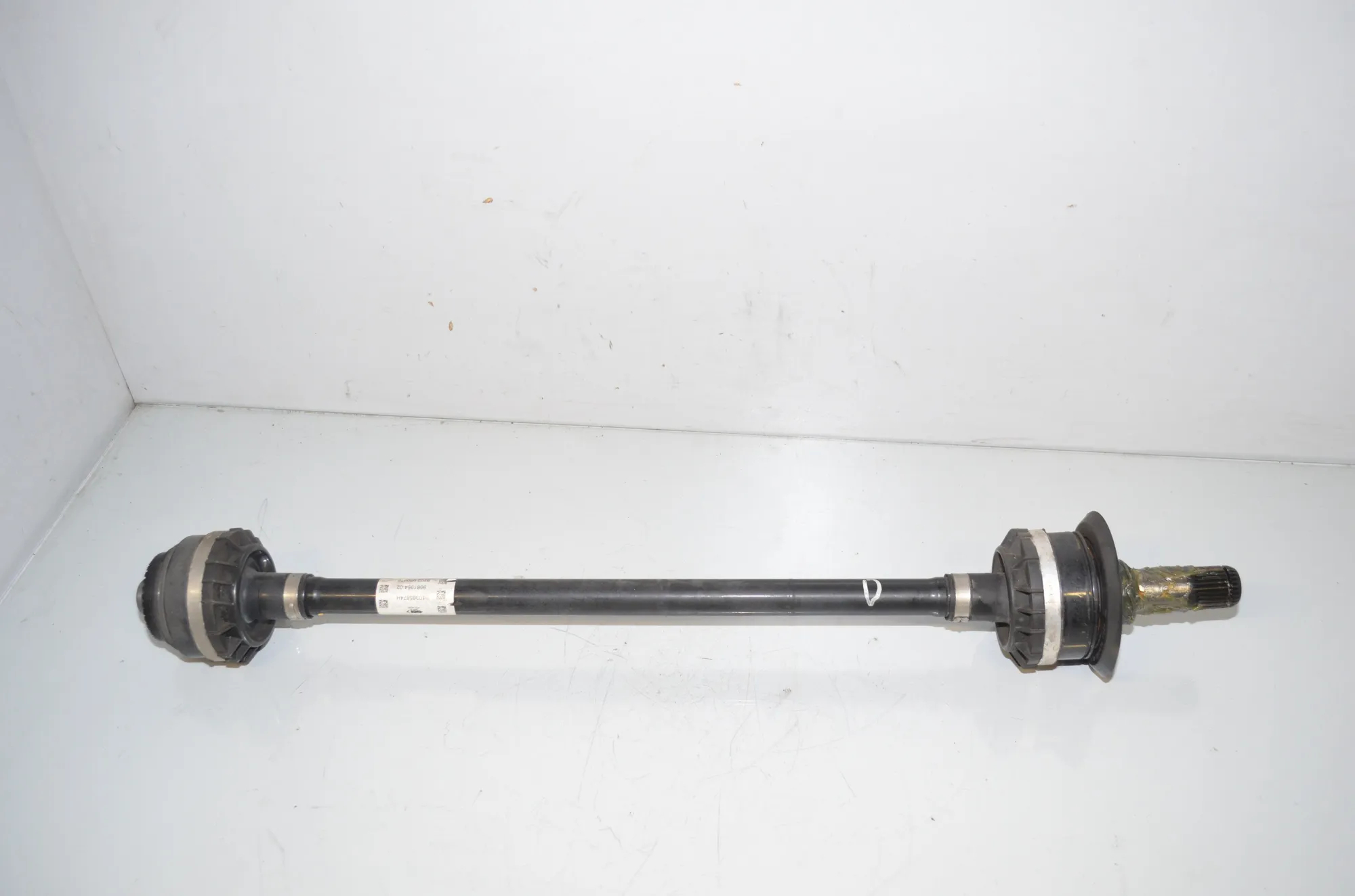 Rear Right Driveshaft – OEM 8681954 · BMW 3 Touring (G21) BMW 3 Touring (G21) 318 d 2020