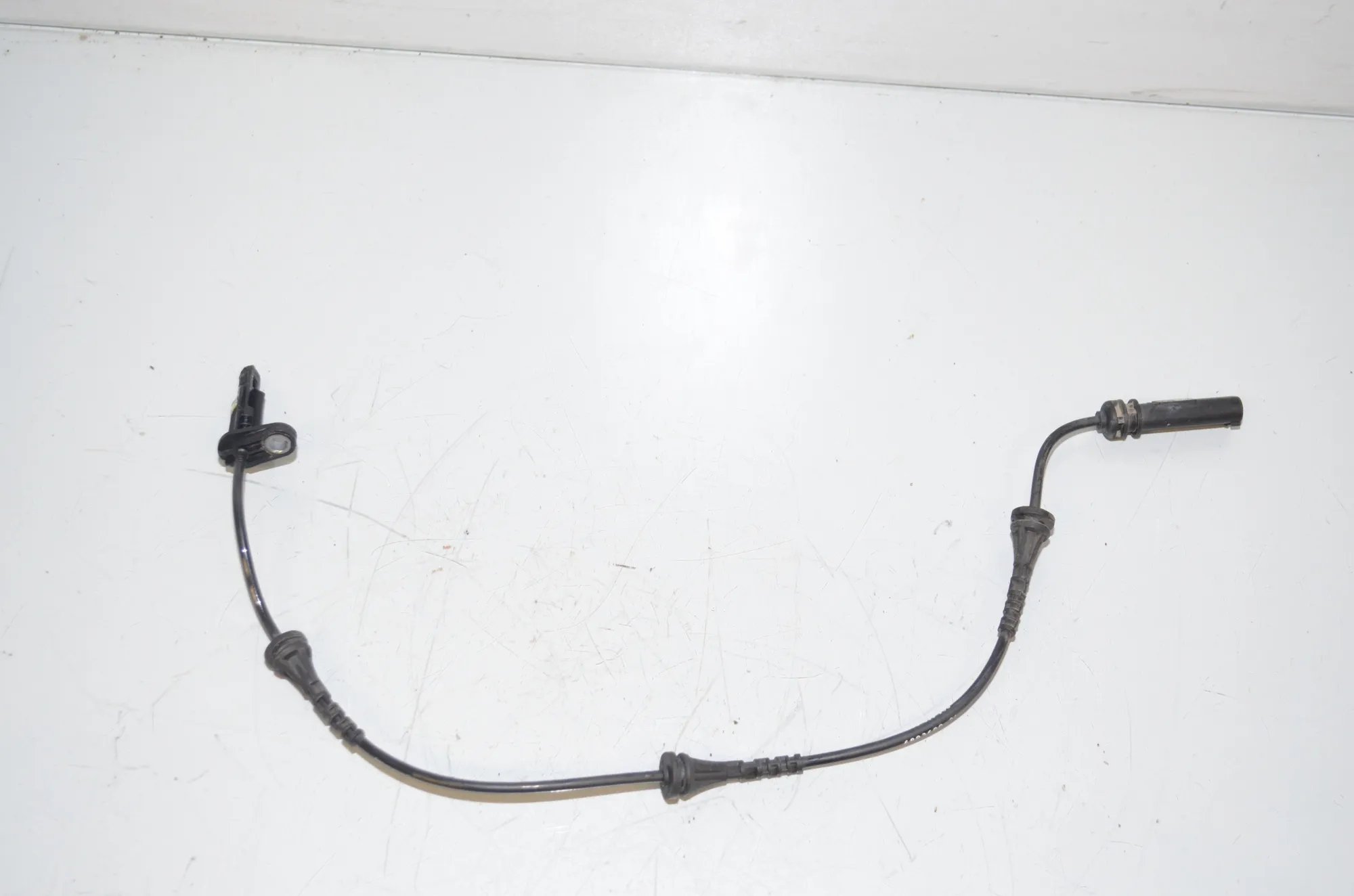 Rear Left ABS Sensor – OEM 6892609 · BMW i4 (G26) (2022 - -) eDrive35 2023