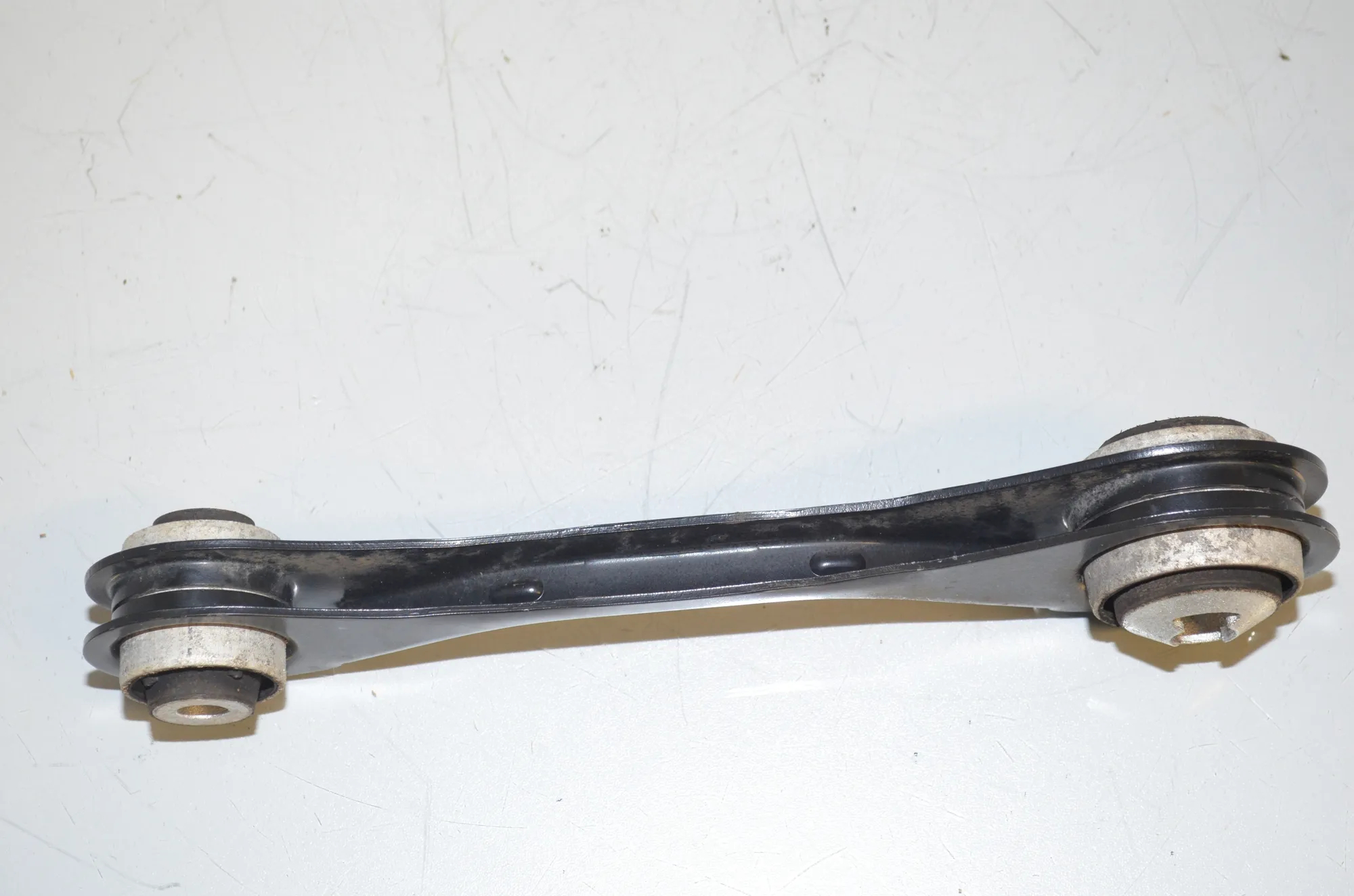 Rear Right Control Arm – OEM 6878632 · BMW i4 (G26) (2022 - -) eDrive35 2023 – 4